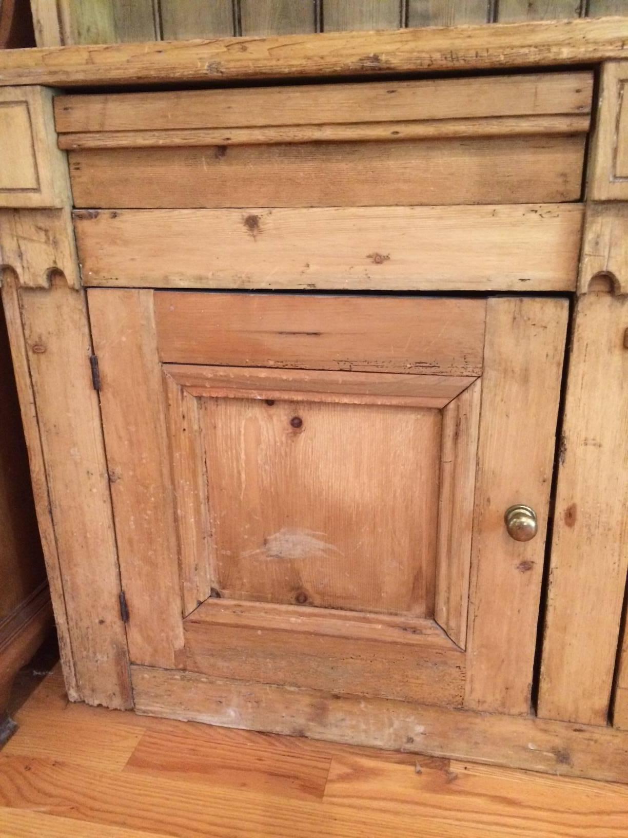 Rustic Truly Special Old Pine Hutch Cupboard