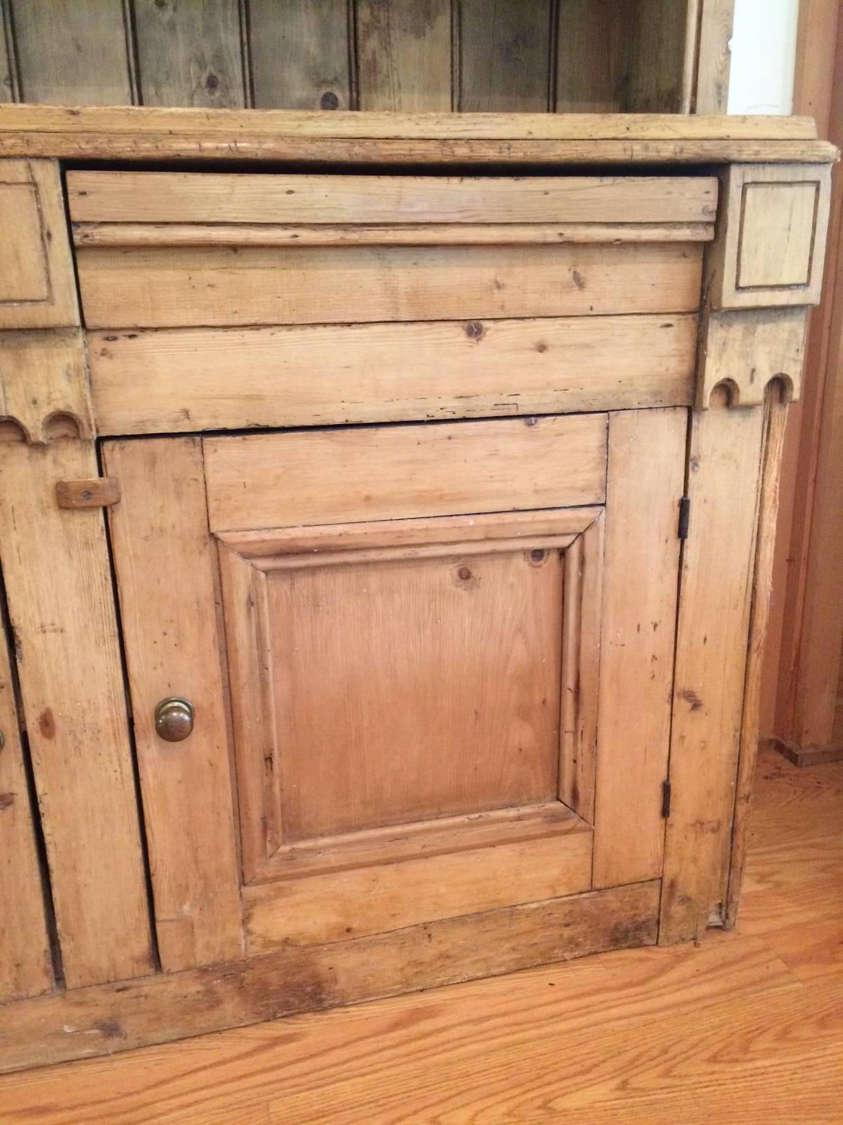 American Truly Special Old Pine Hutch Cupboard