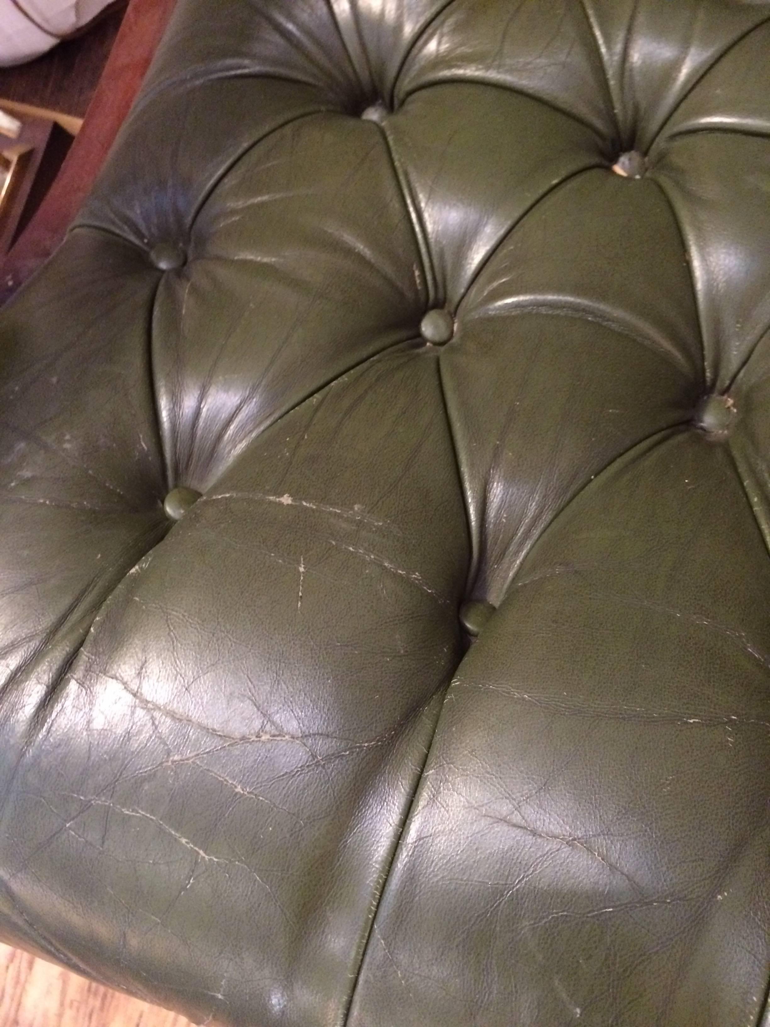Antique English Dark Green Button Tufted Leather and Mahogany Loveseat 2