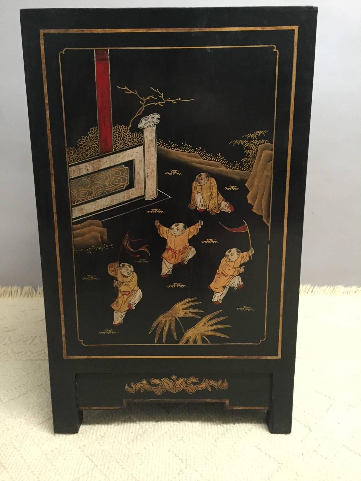 Splendid Pair of Chinese Hand-Painted Black Laquer Chests Nightstands 2