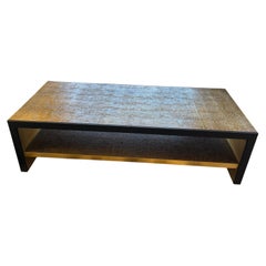 Mesa de centro «Like New Odeon», elegante, con textura y revestida de latón envejecido