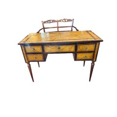 Magnifique bureau ancien italien à marqueterie