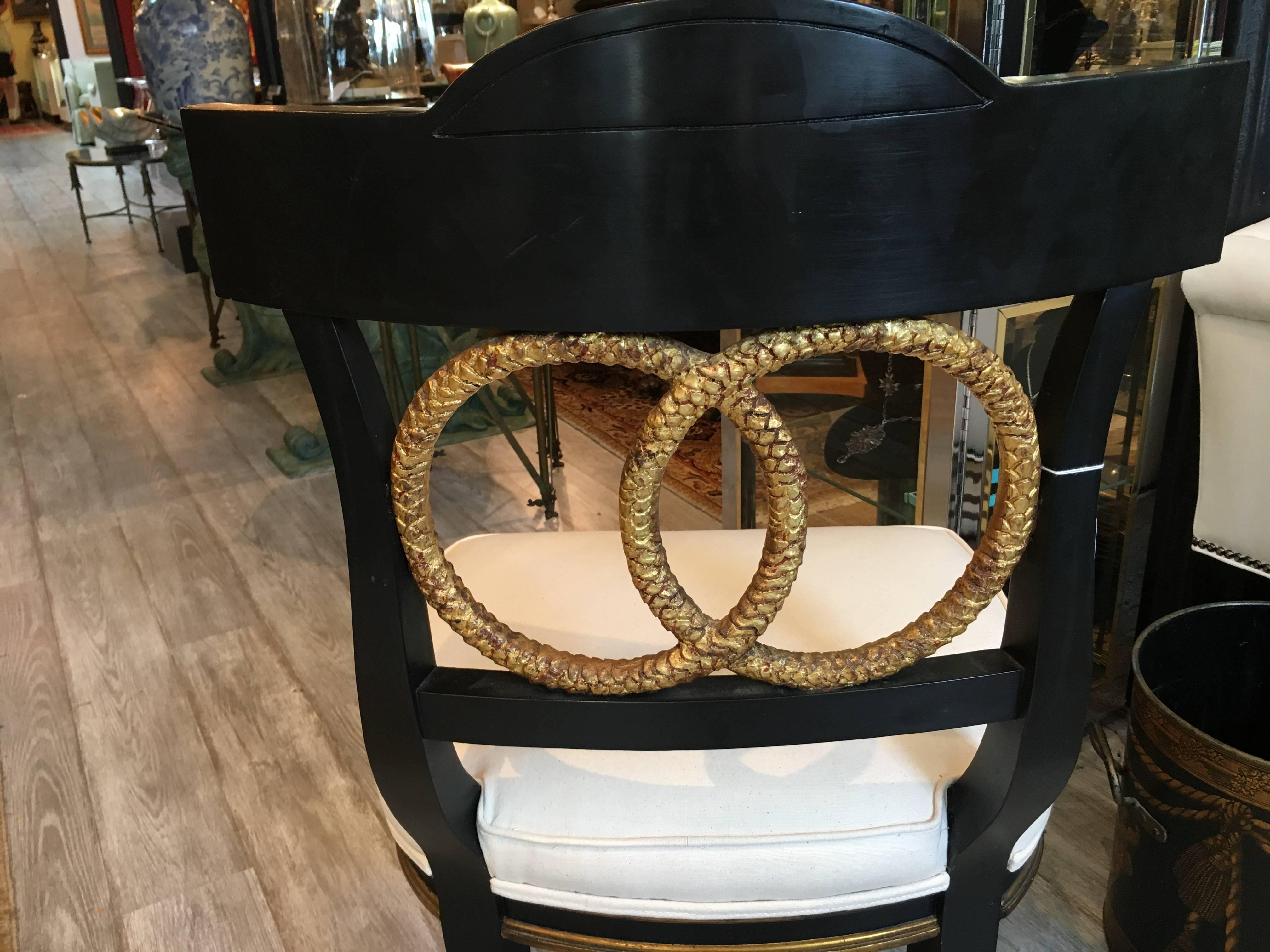20th Century Elegant Ebonized and Gilt Hollywood Regency Chair
