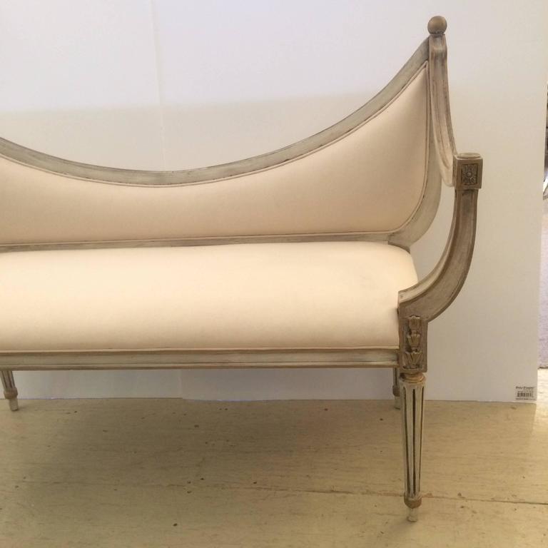 Grey and Gilded Hollywood Regency Style Settee Bench at 1stDibs