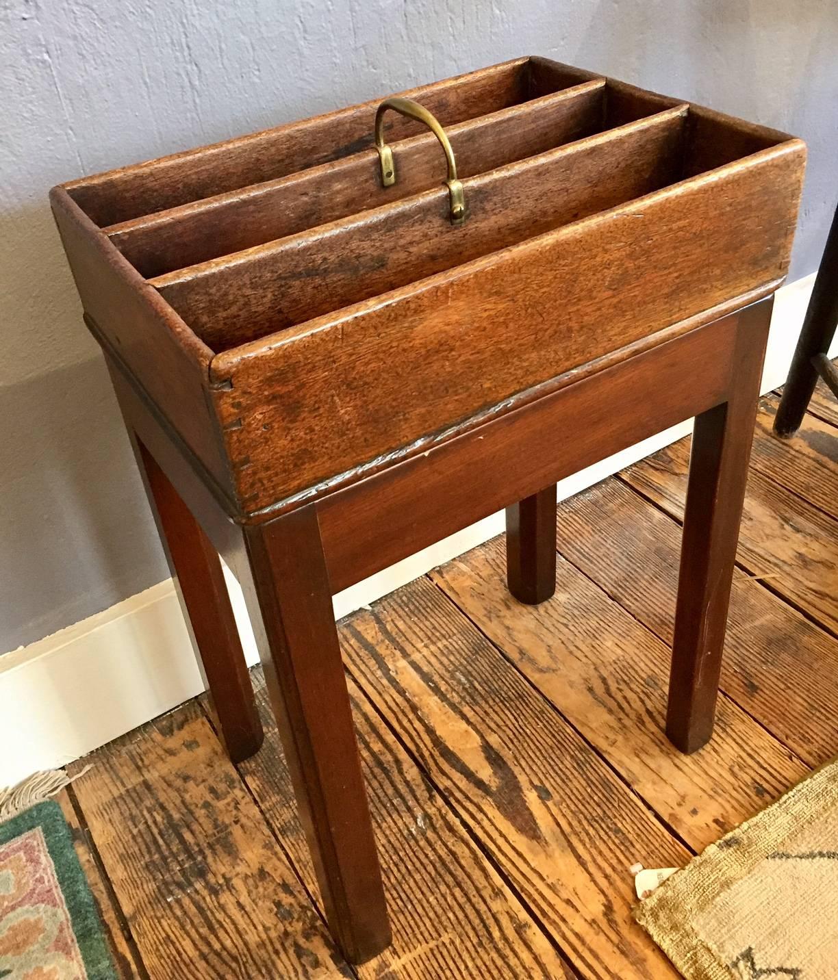 Antique Cutlery Box on Custom Stand Side Table In Excellent Condition In Hopewell, NJ