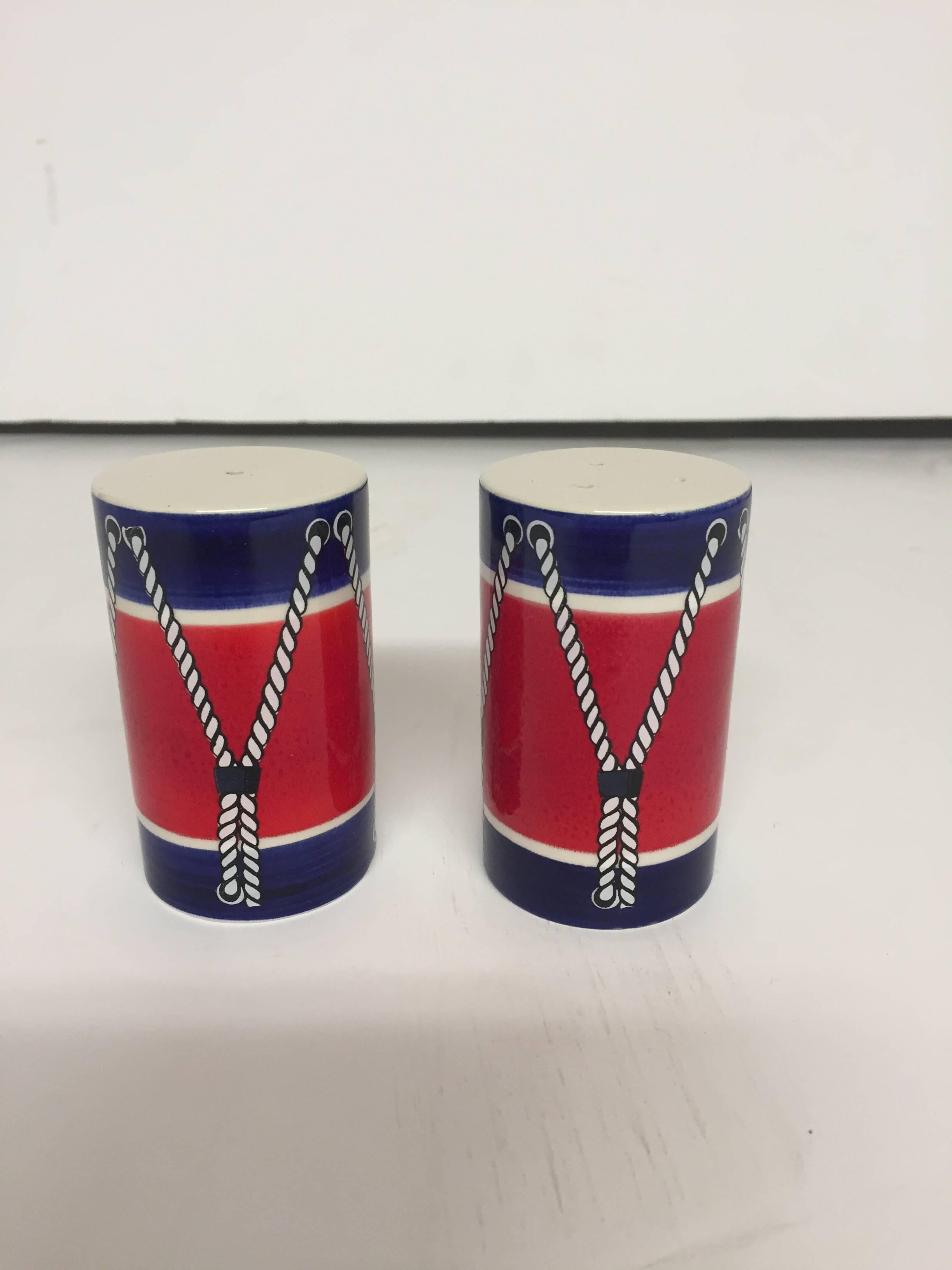red white and blue dinnerware