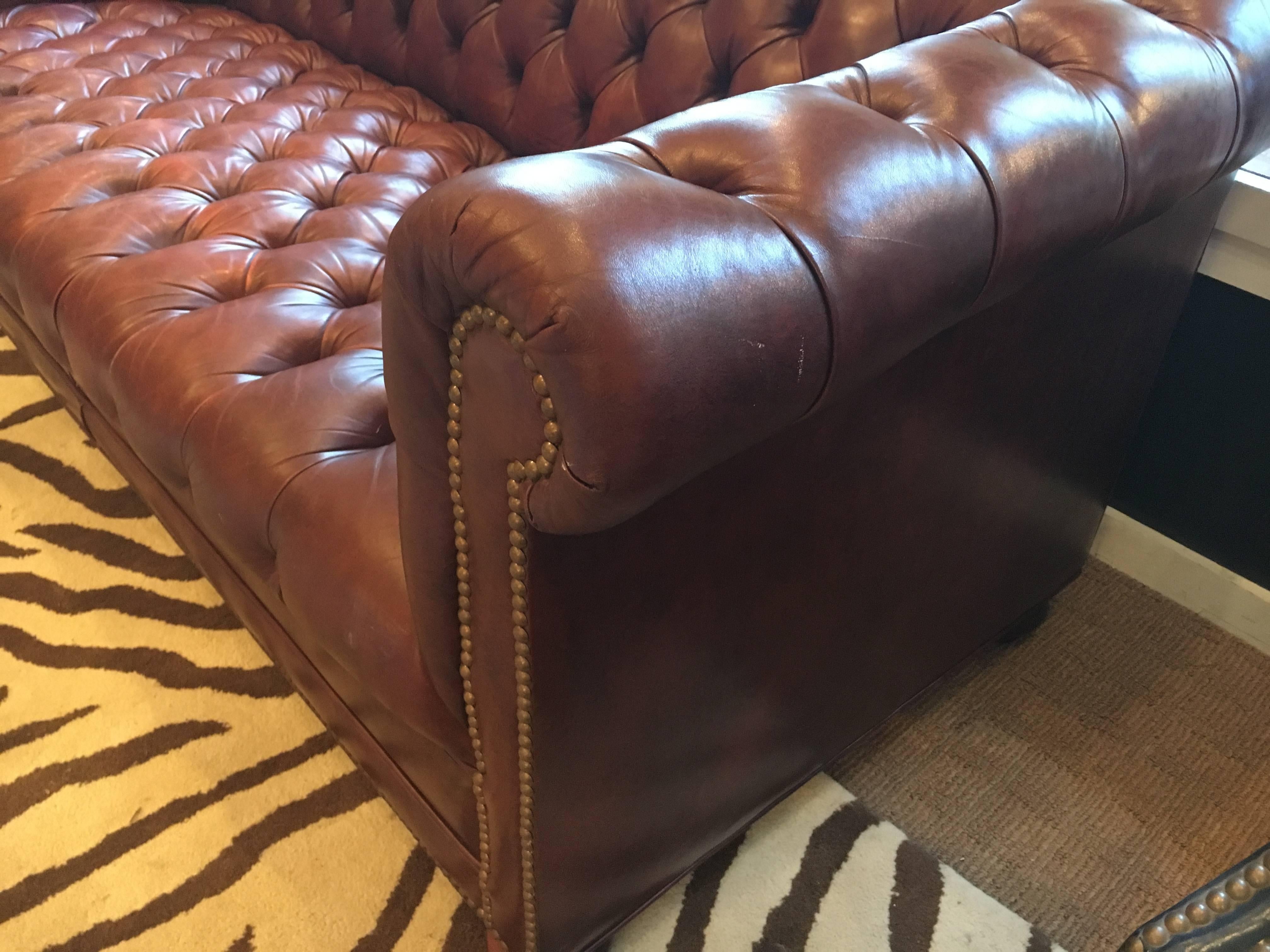 Mid-20th Century Libraryish Classic Warm Brown Leather Chesterfield Sofa