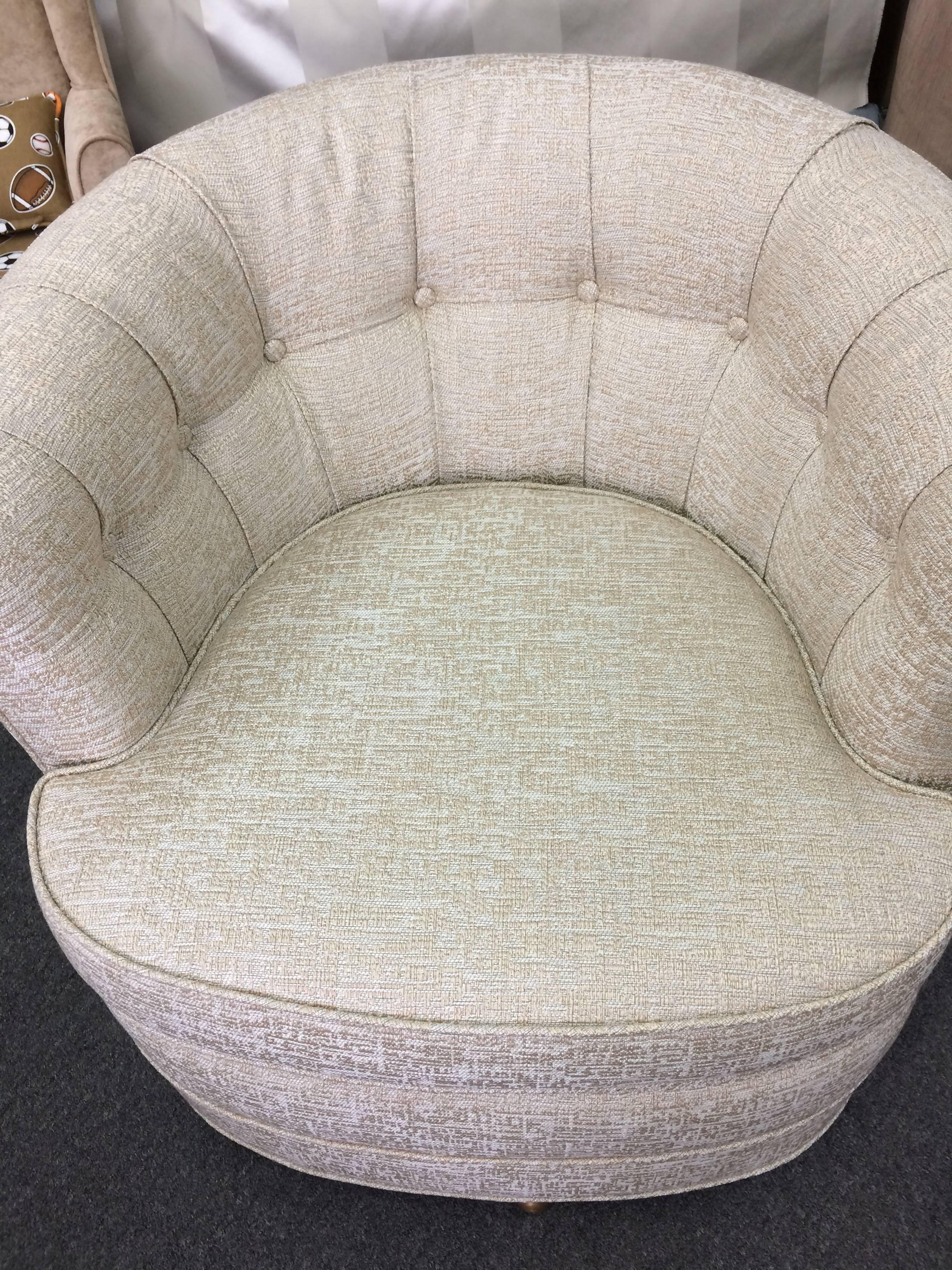 Hot Pair of Updated Vintage Swivel Chairs In Excellent Condition In Hopewell, NJ