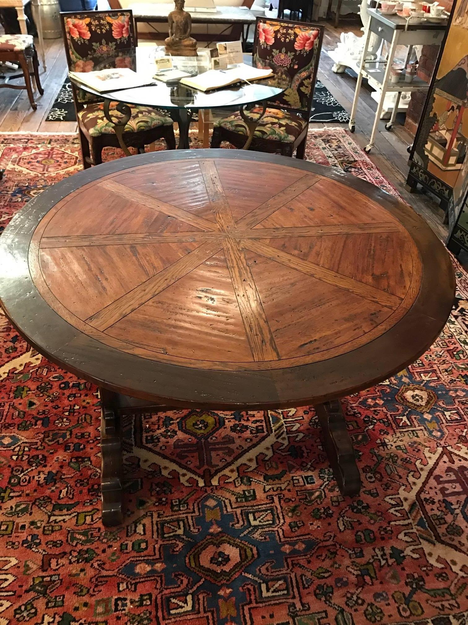 American Handsome Mixed Wood Tilt-Top Round Dining Table