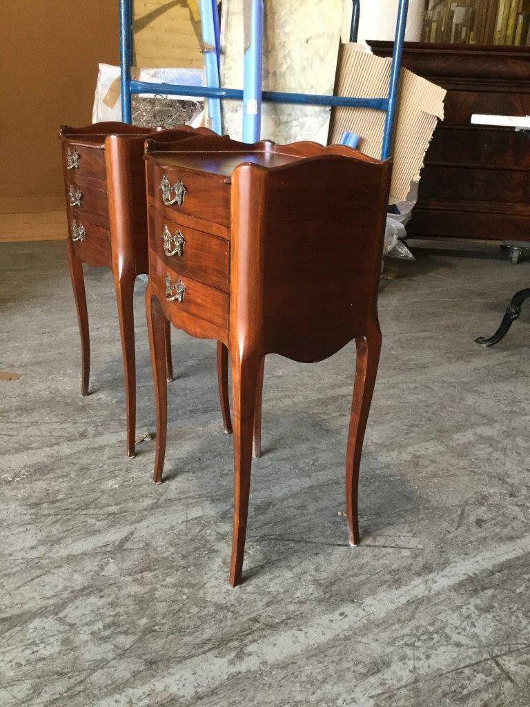 Handsome Pair of French Louis XV Style Cherry Night Tables In Excellent Condition In Hopewell, NJ