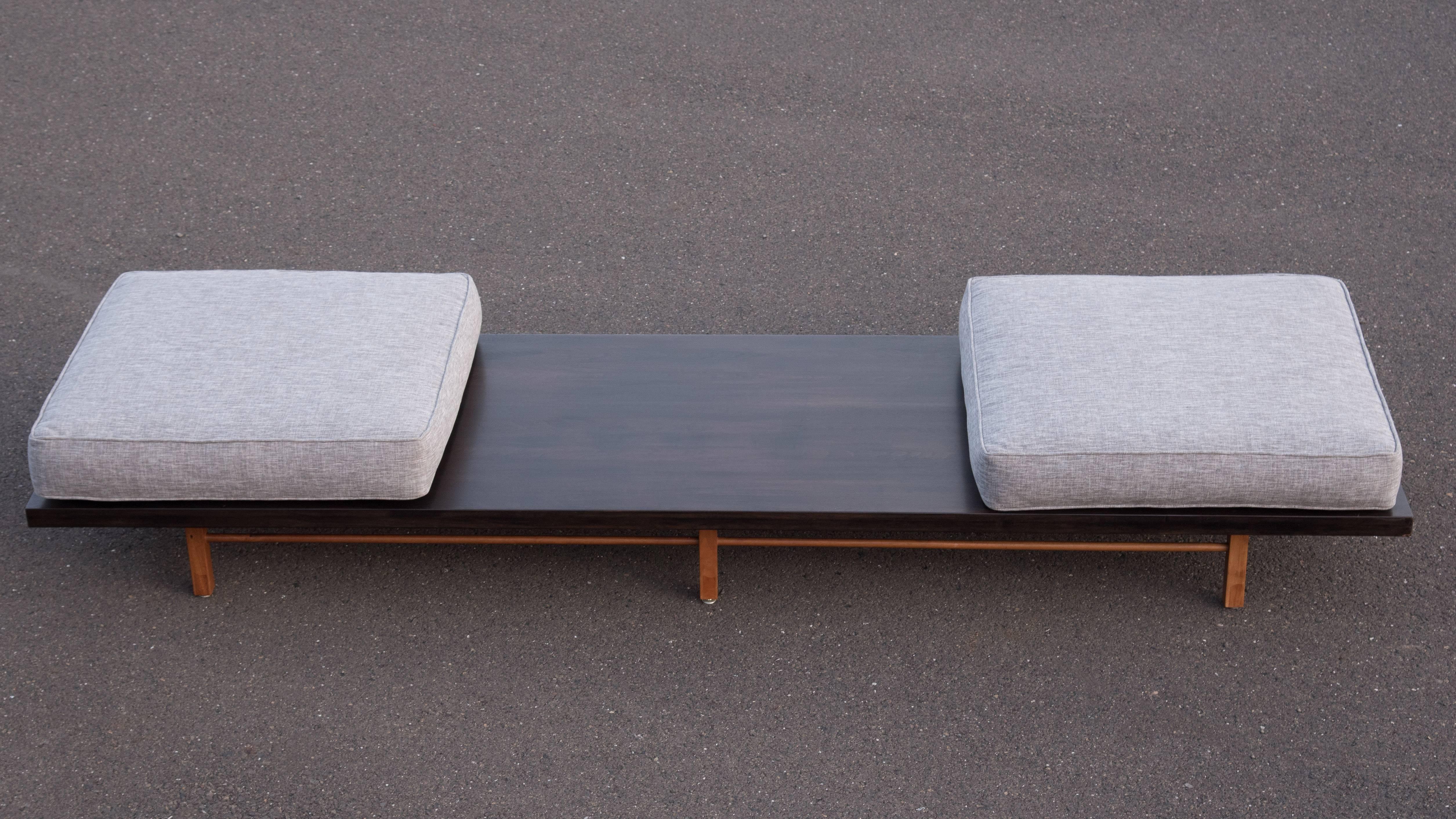 Late 20th Century Midcentury Bench by Milo Baughman for Thayer Coggin