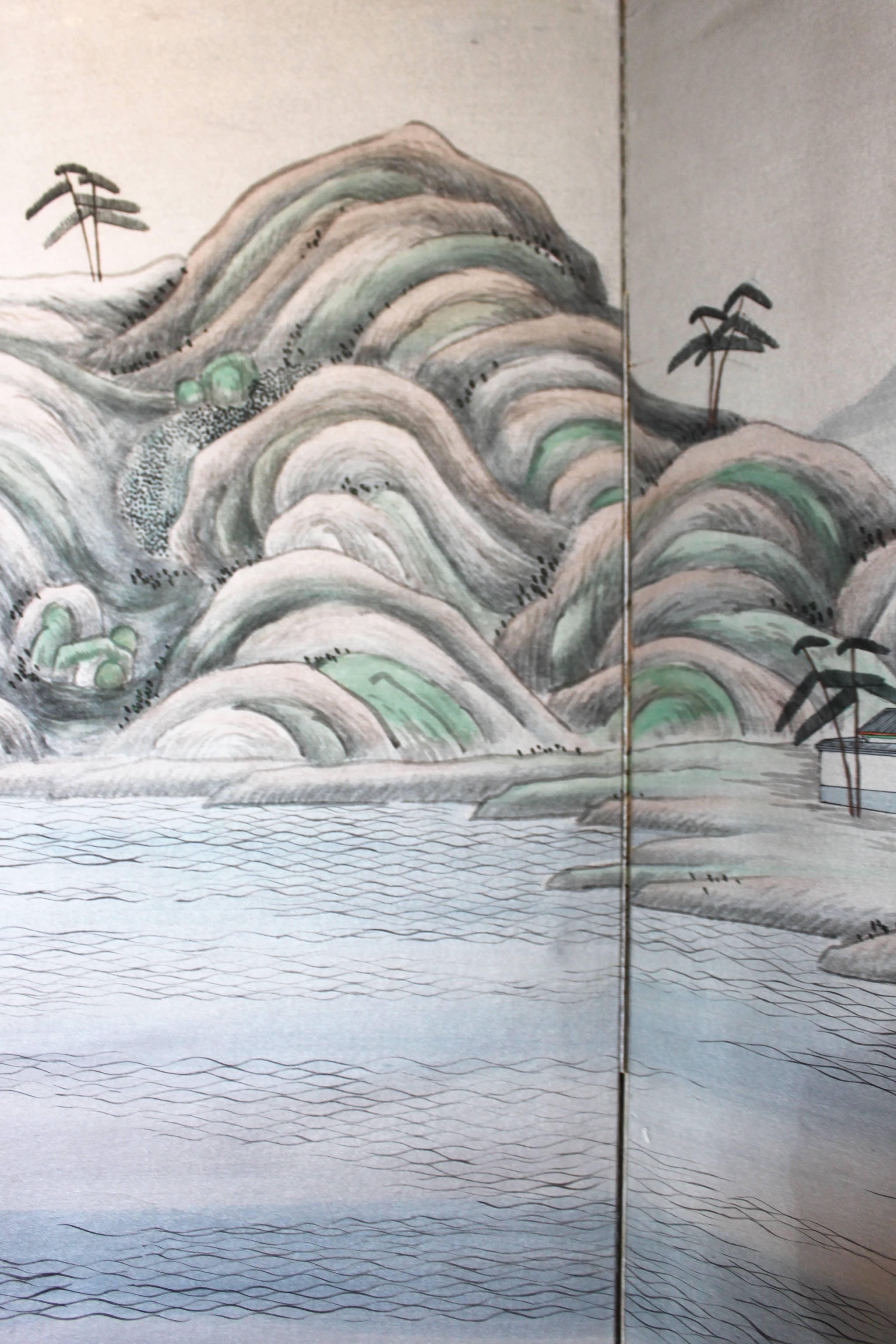 Vintage Hand-Painted Chinese Folding Screens In Good Condition In Hudson, NY