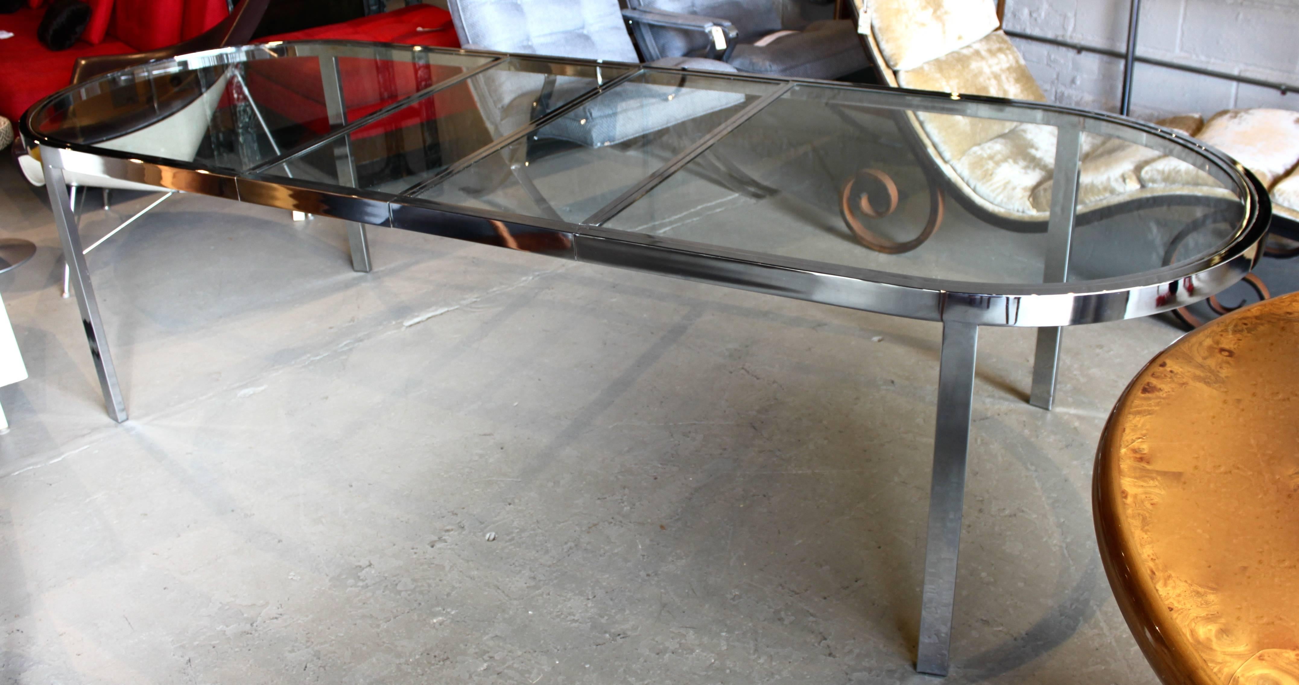 Milo Baughman Racetrack Chrome Dining Table with Two Leaves In Good Condition In Hudson, NY