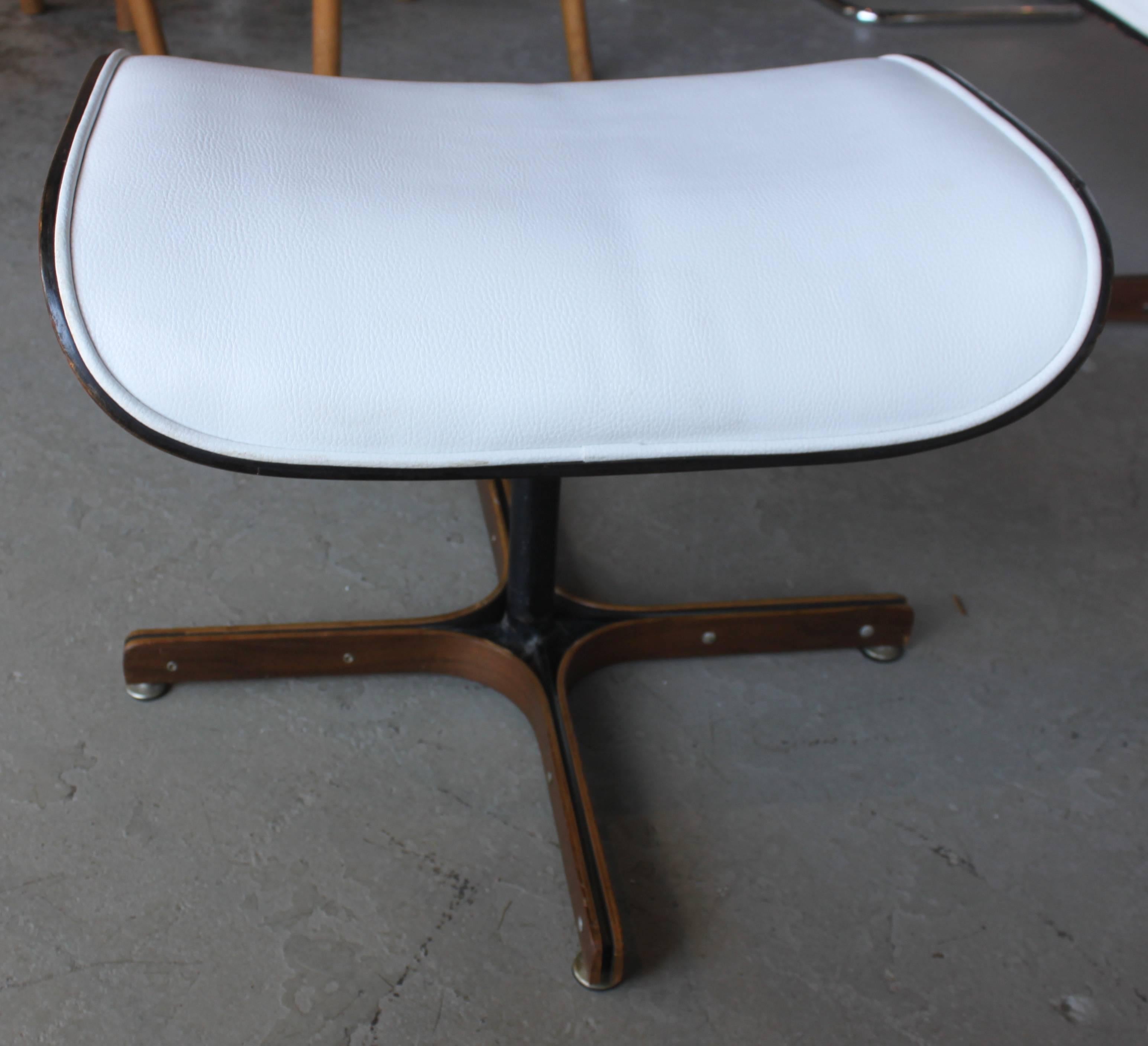 Rare George Mulhauser Lounge Chair and Ottoman In Excellent Condition In Hudson, NY