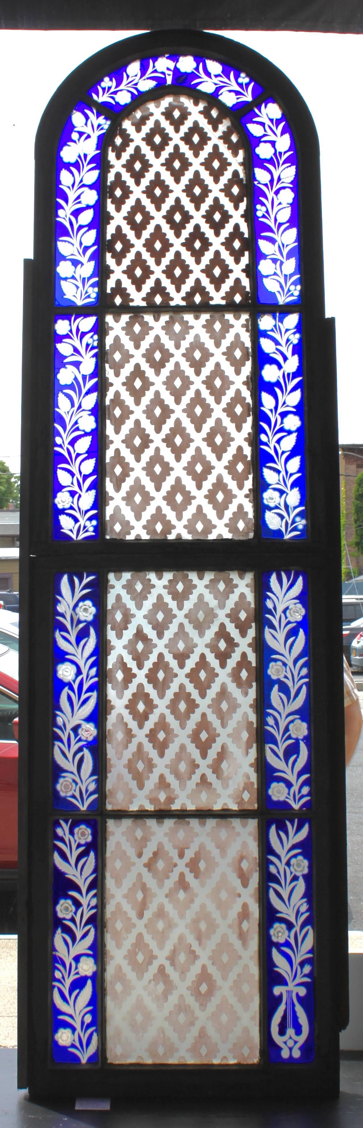 Etched Pair of Mid-19th Century American Stained Glass Windows For Sale