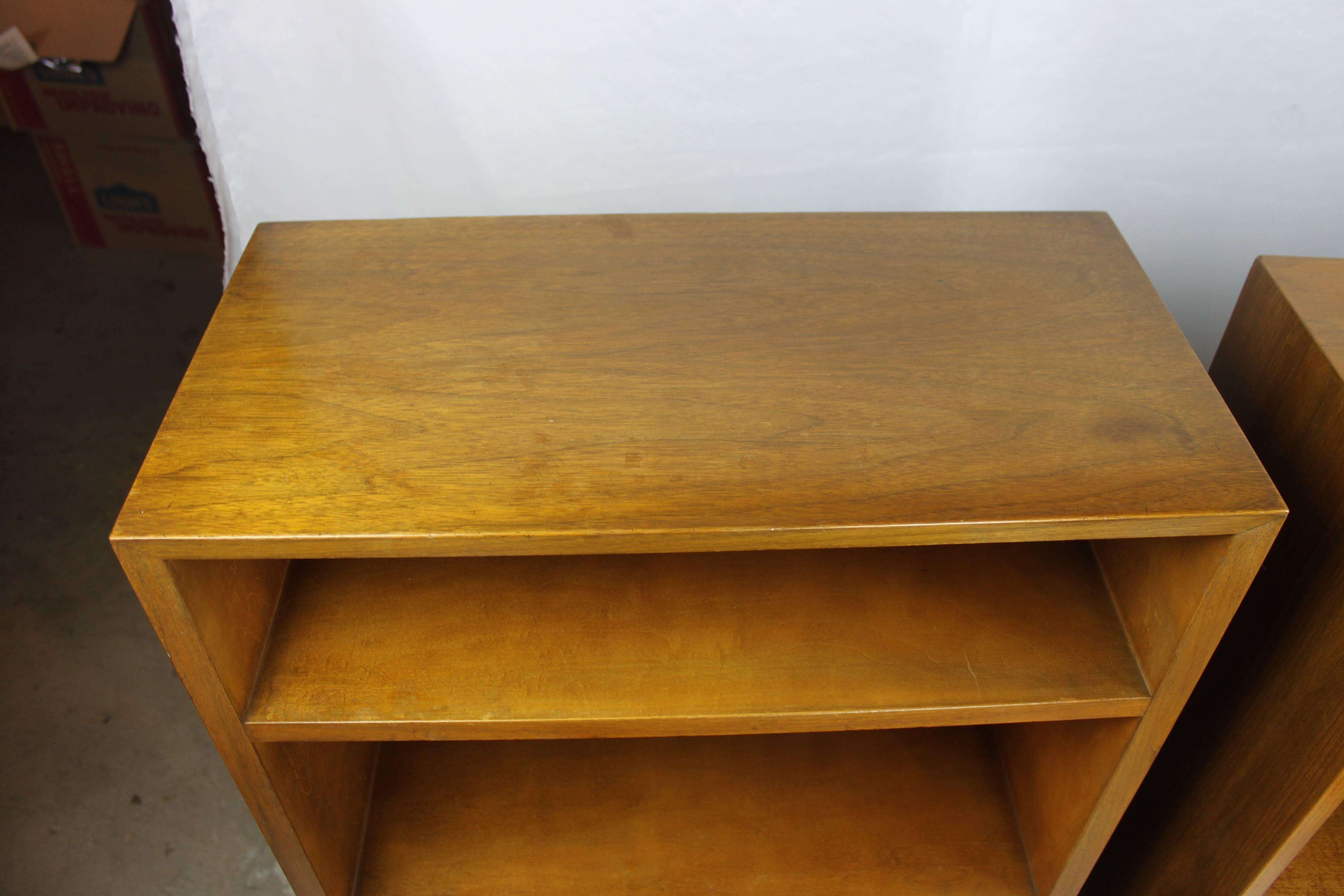 Mid-20th Century Pair of George Nelson Bookcases Nightstands For Sale