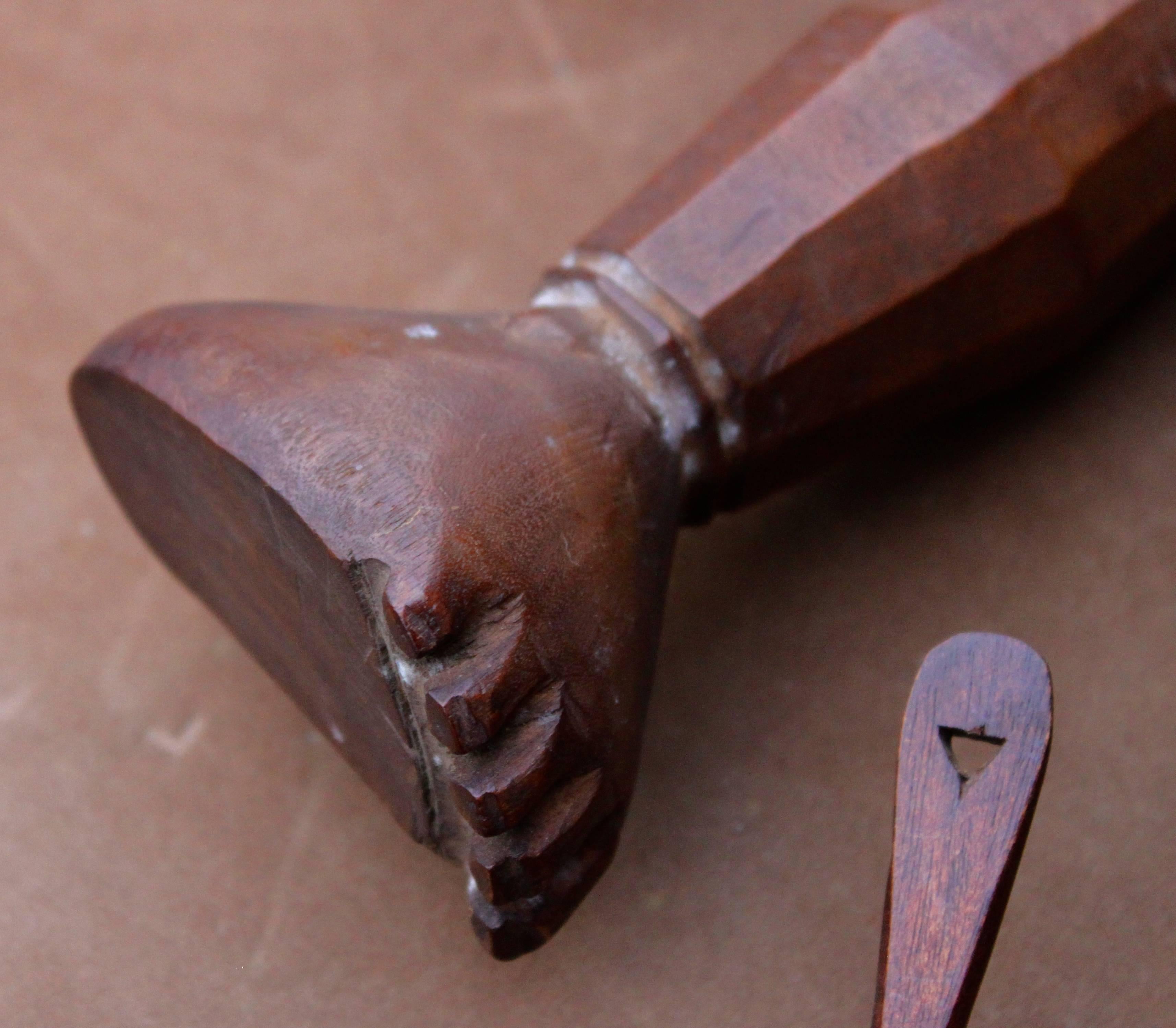 Eclectic Collection of 18th and 19th Century Treenware Spoons For Sale 3