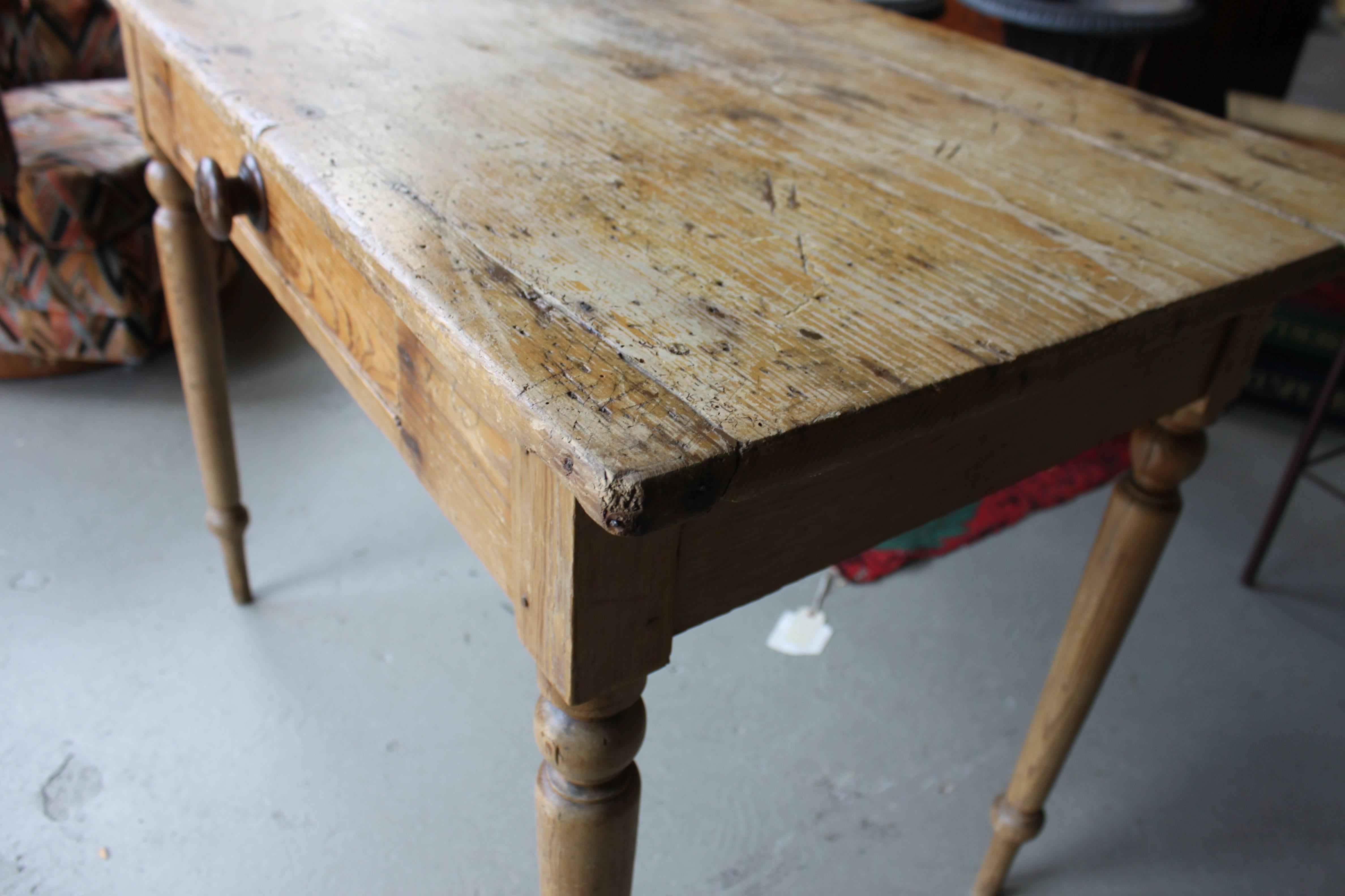 American Antique Scrubbed Top Country Table Desk