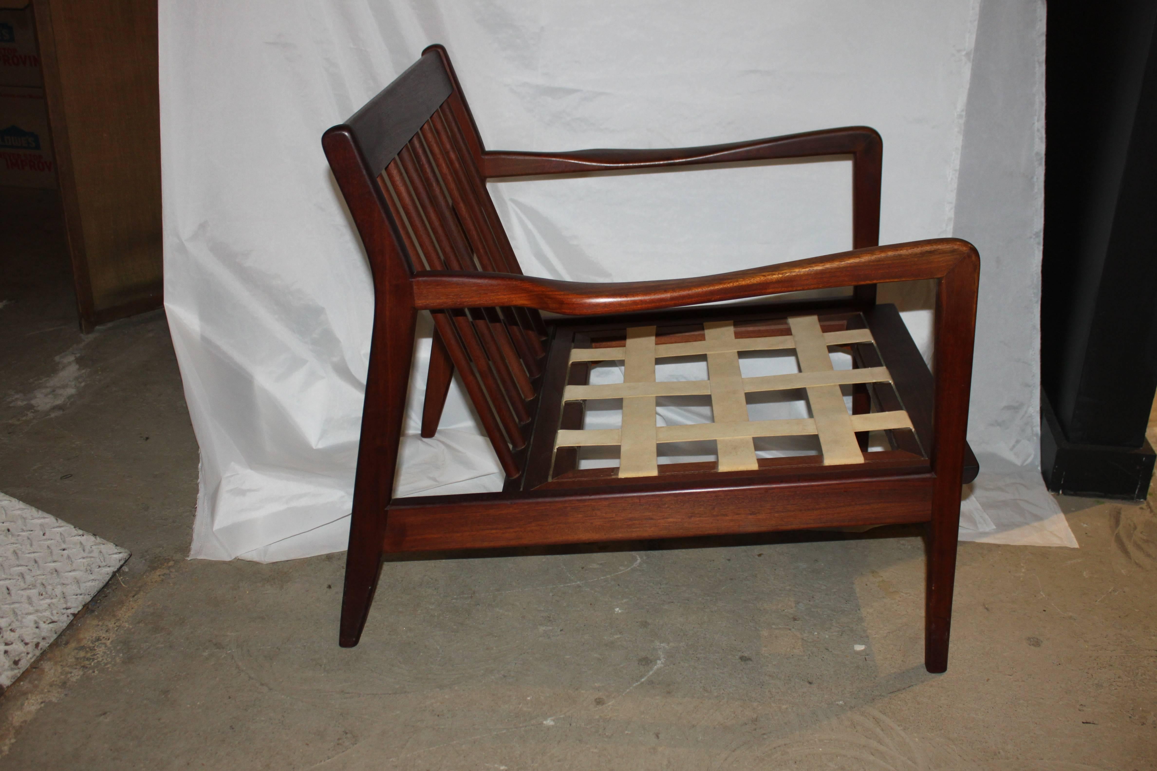 Mid-Century Modern Danish Walnut Lounge Chair 1