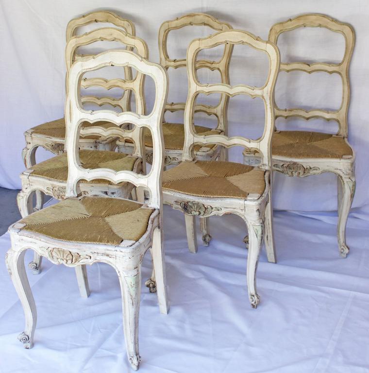 Set of Six Painted French Provincial Chairs Louis XV Style For Sale at 1stDibs