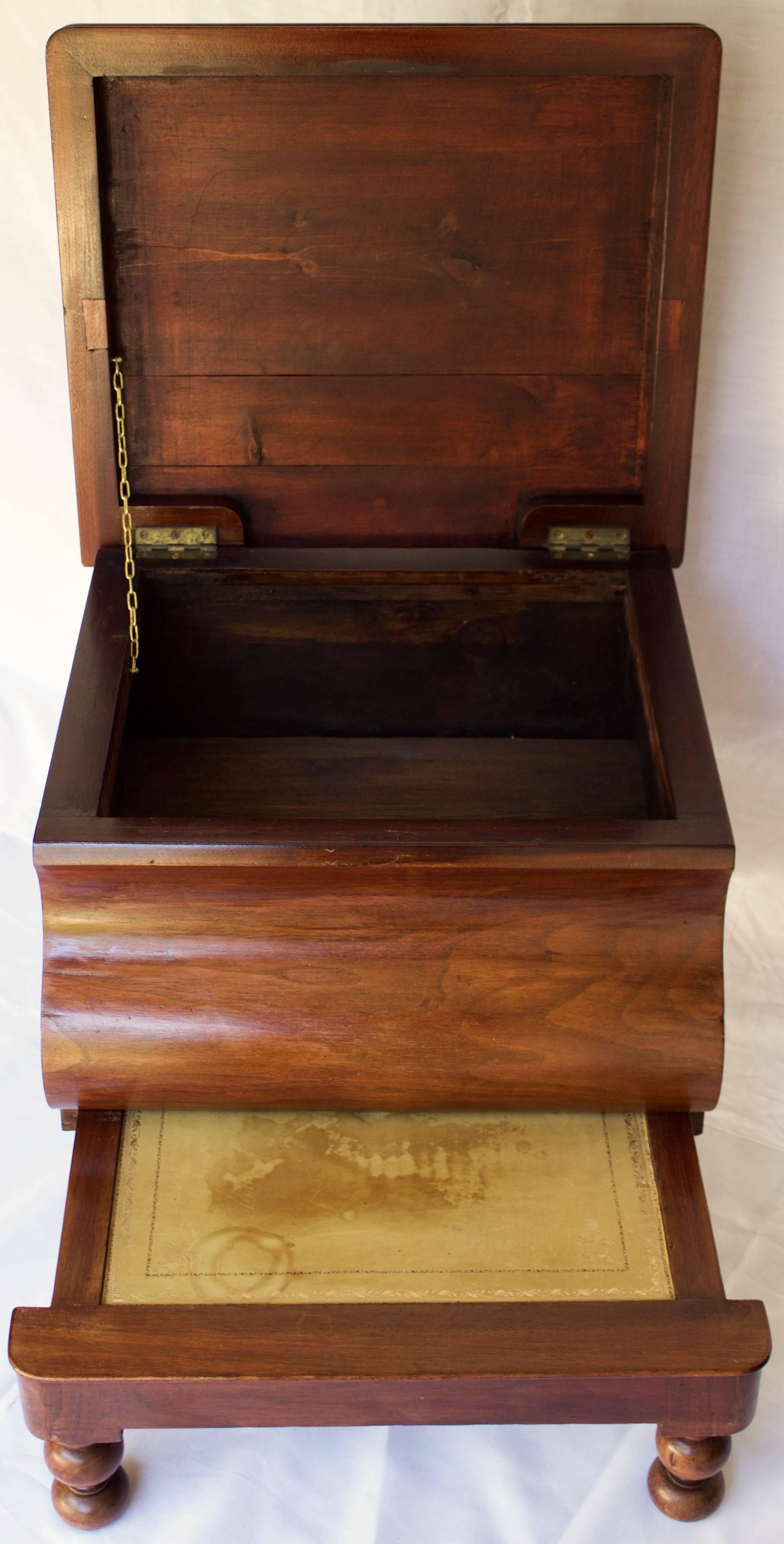 victorian commode