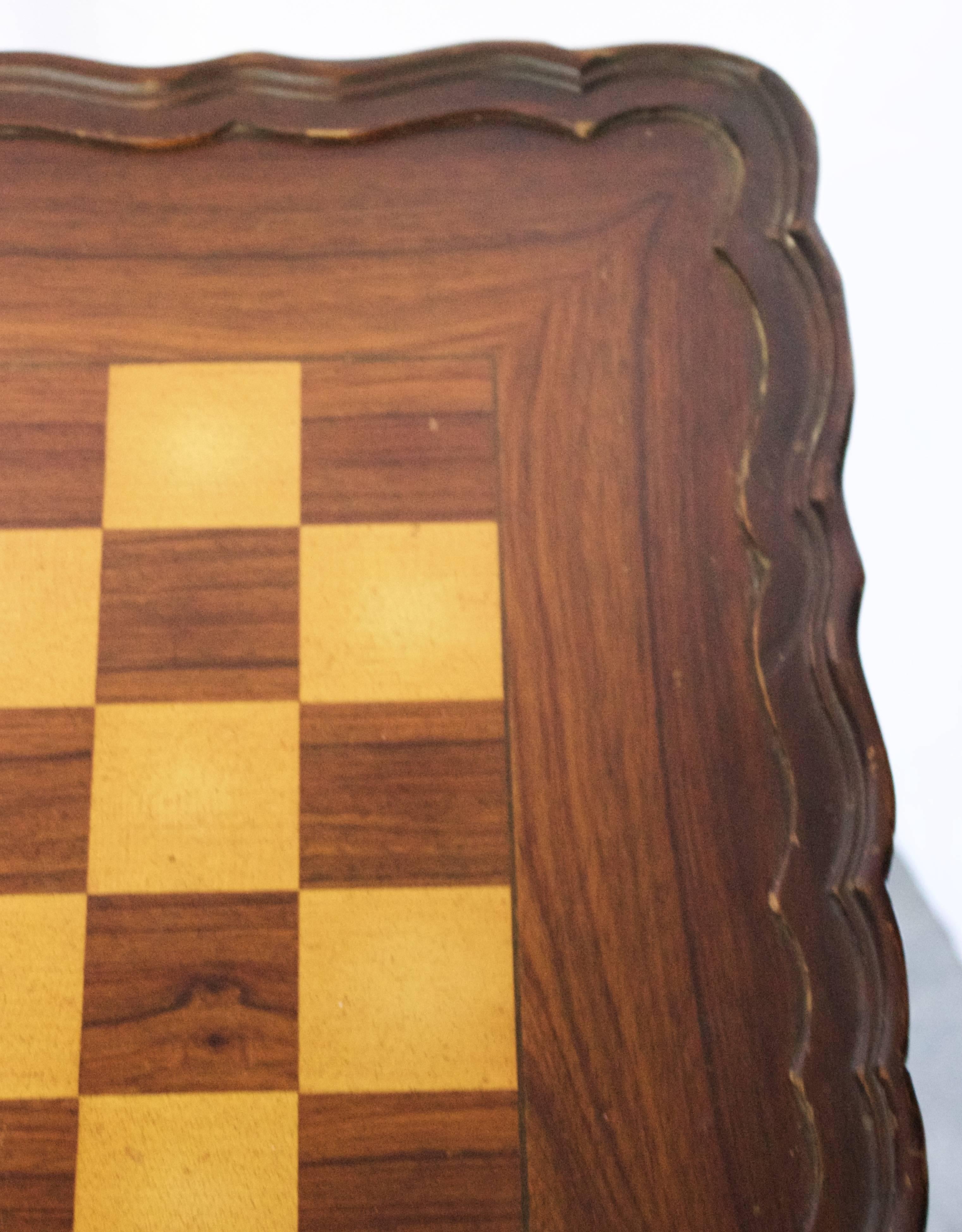 American Queen Anne St. Pie Crust Game Table For Sale