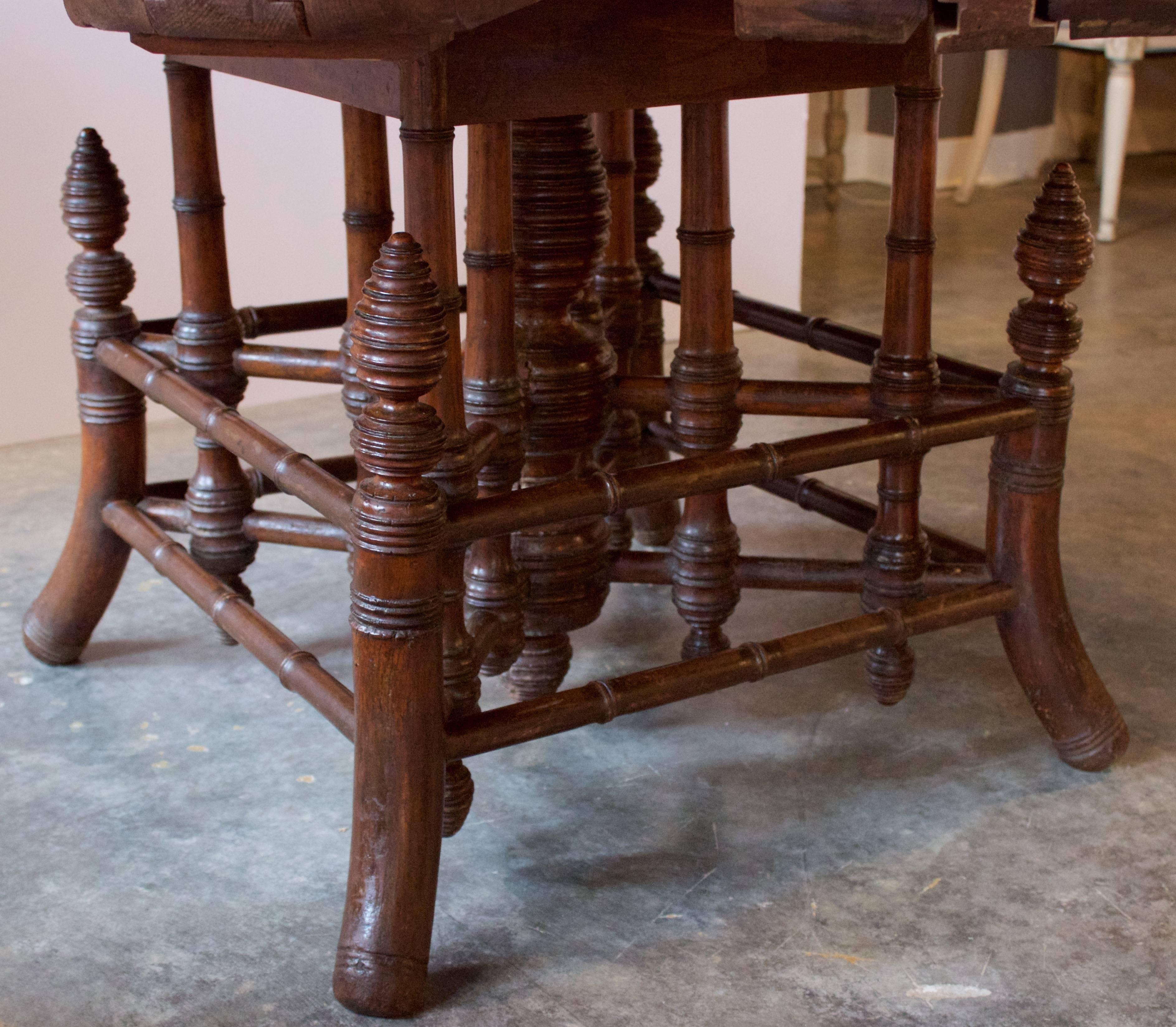 19th Century French Near Round Table with Bamboo Style Feet In Good Condition For Sale In Charleston, SC