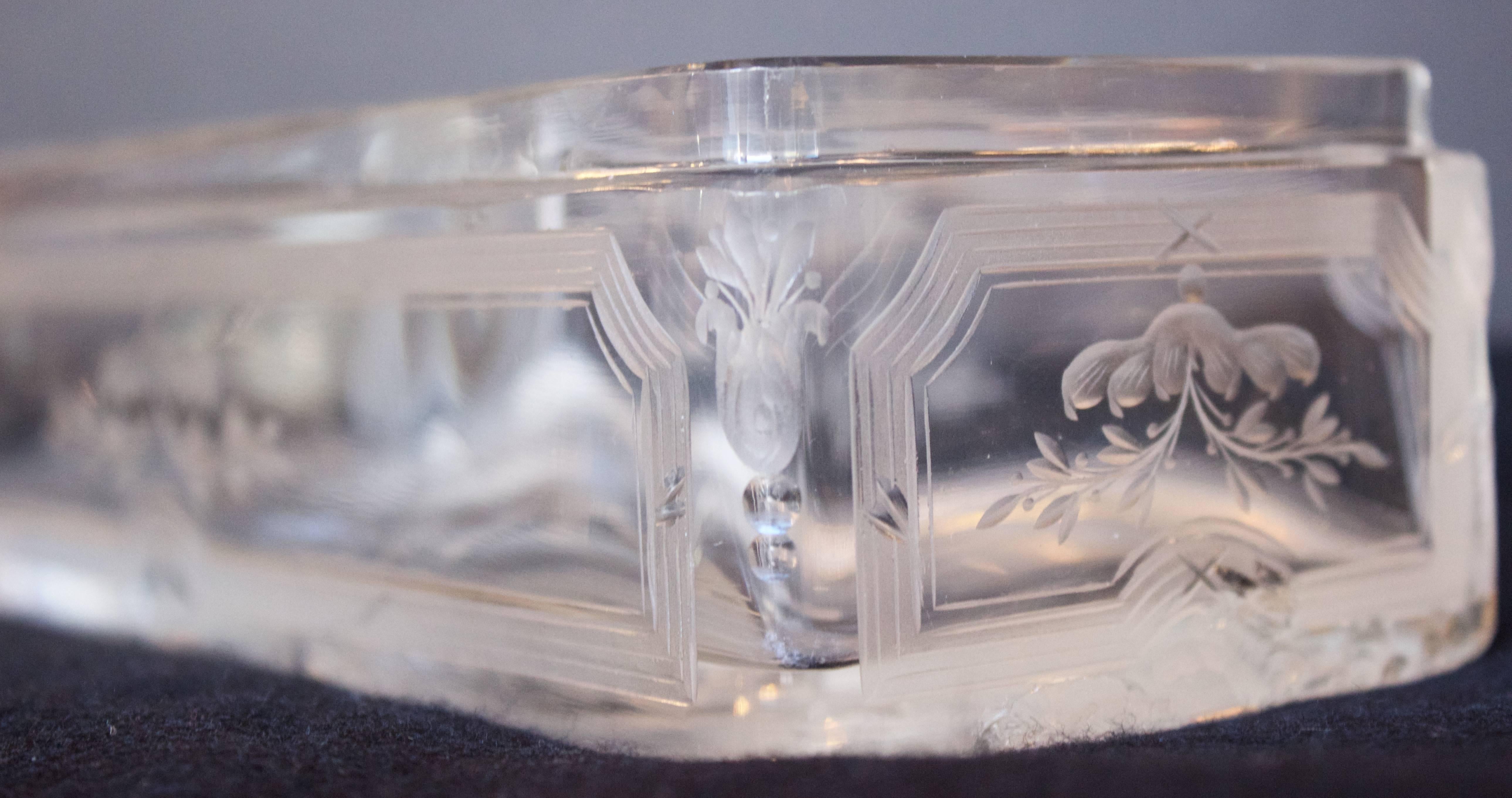 French 19th Century Crystal Box with .950 Silver Lid For Sale 3