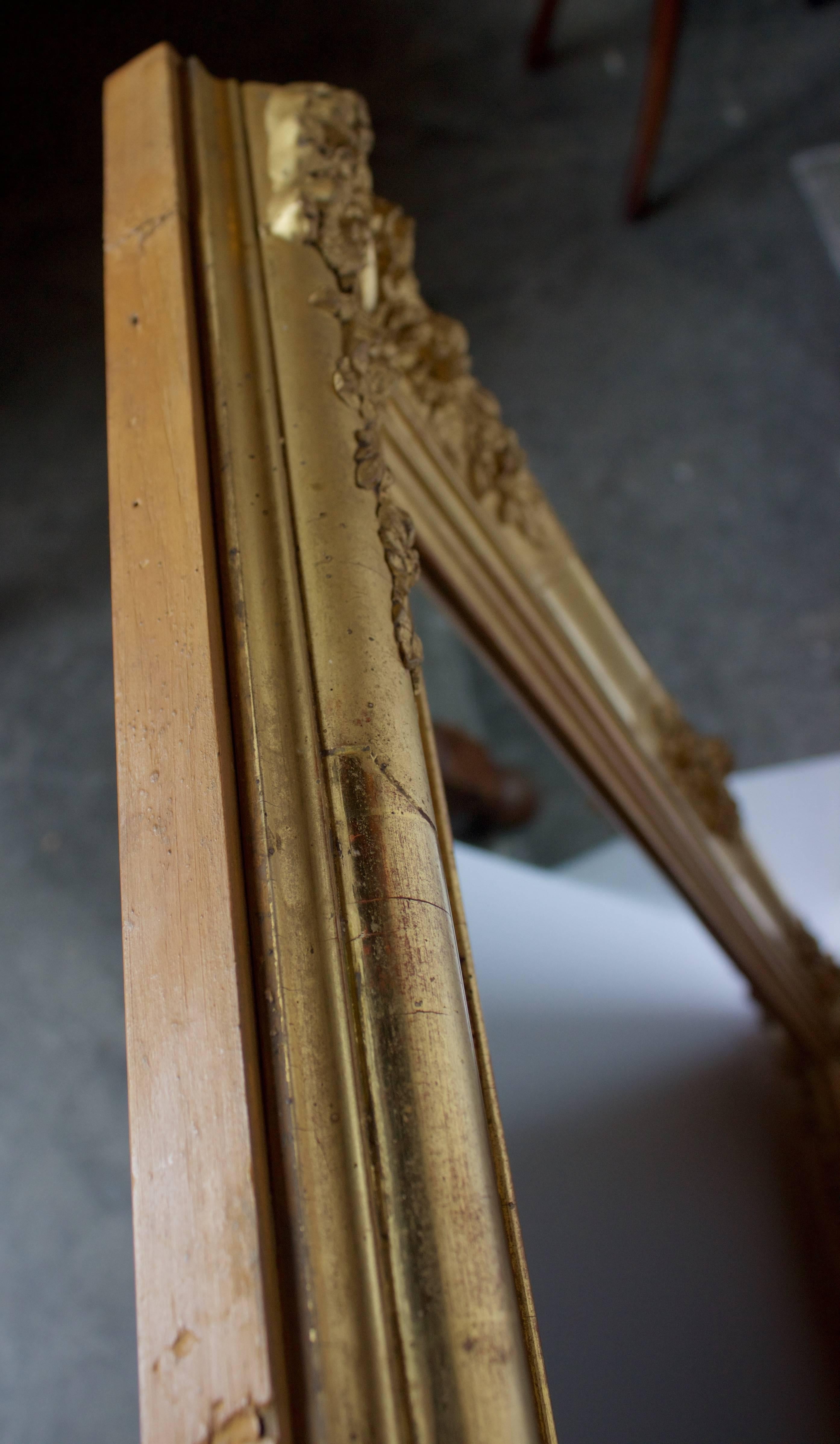 Early 19th Century French Giltwood Mirror For Sale 3