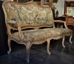 18th Century Louis XV carved and Giltwood Canapé with Original Aubusson Tapestry