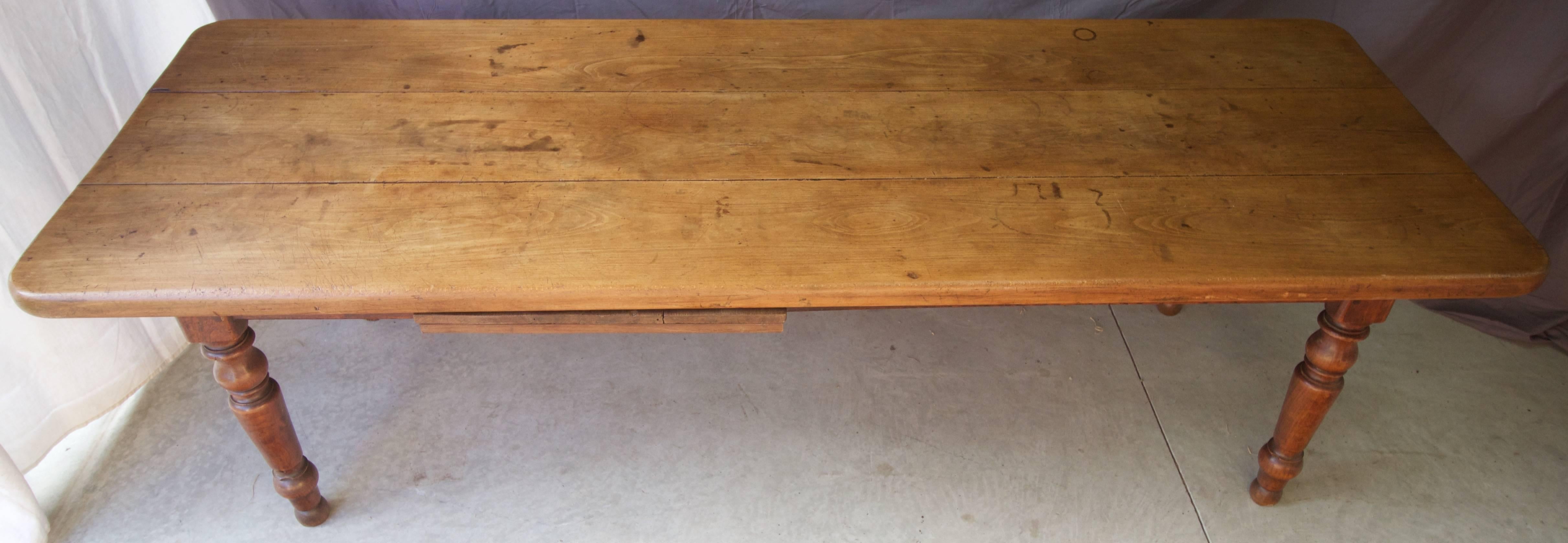 Large and attractive rectangular Louis Philippe Pd farm table from Normandie (Calvados region) having a 2