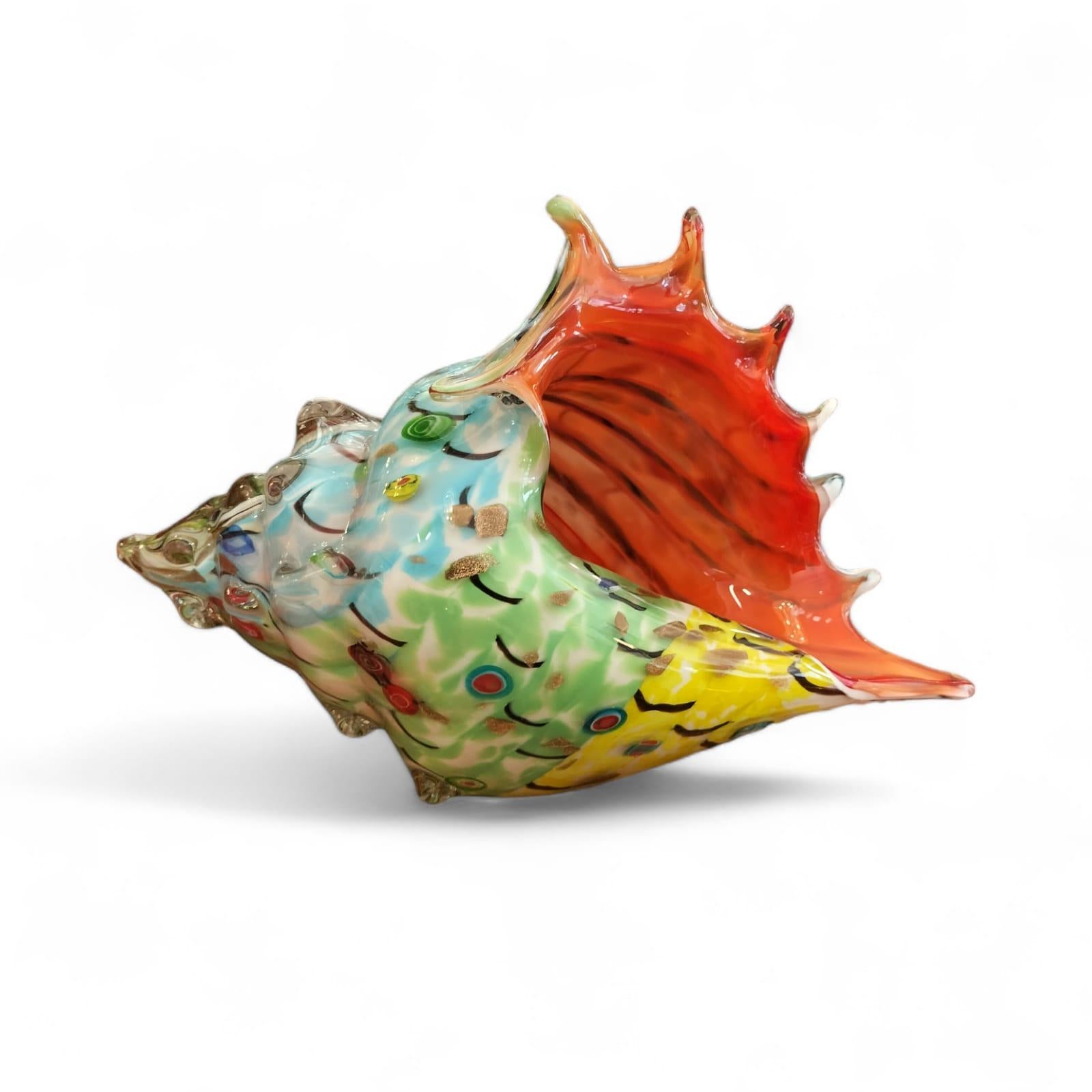 Murano Glass Shell Sculpture from Venice, Italy. For Sale 1