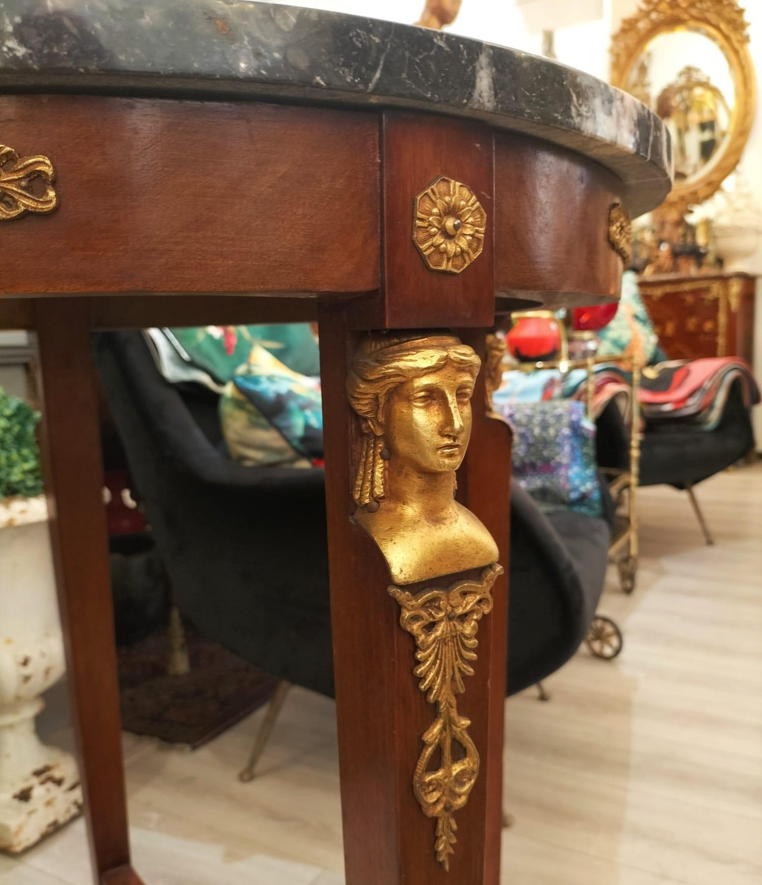 Bronze 19th Century French Empire Marble Top Oval Side Table, Circa 1800 For Sale