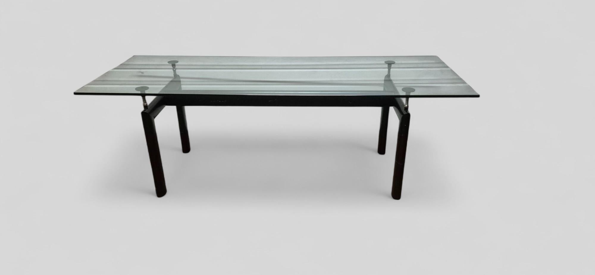 Mesa de comedor LC6 de Le Corbusier para Cassina, Siglo XX Italiano en venta