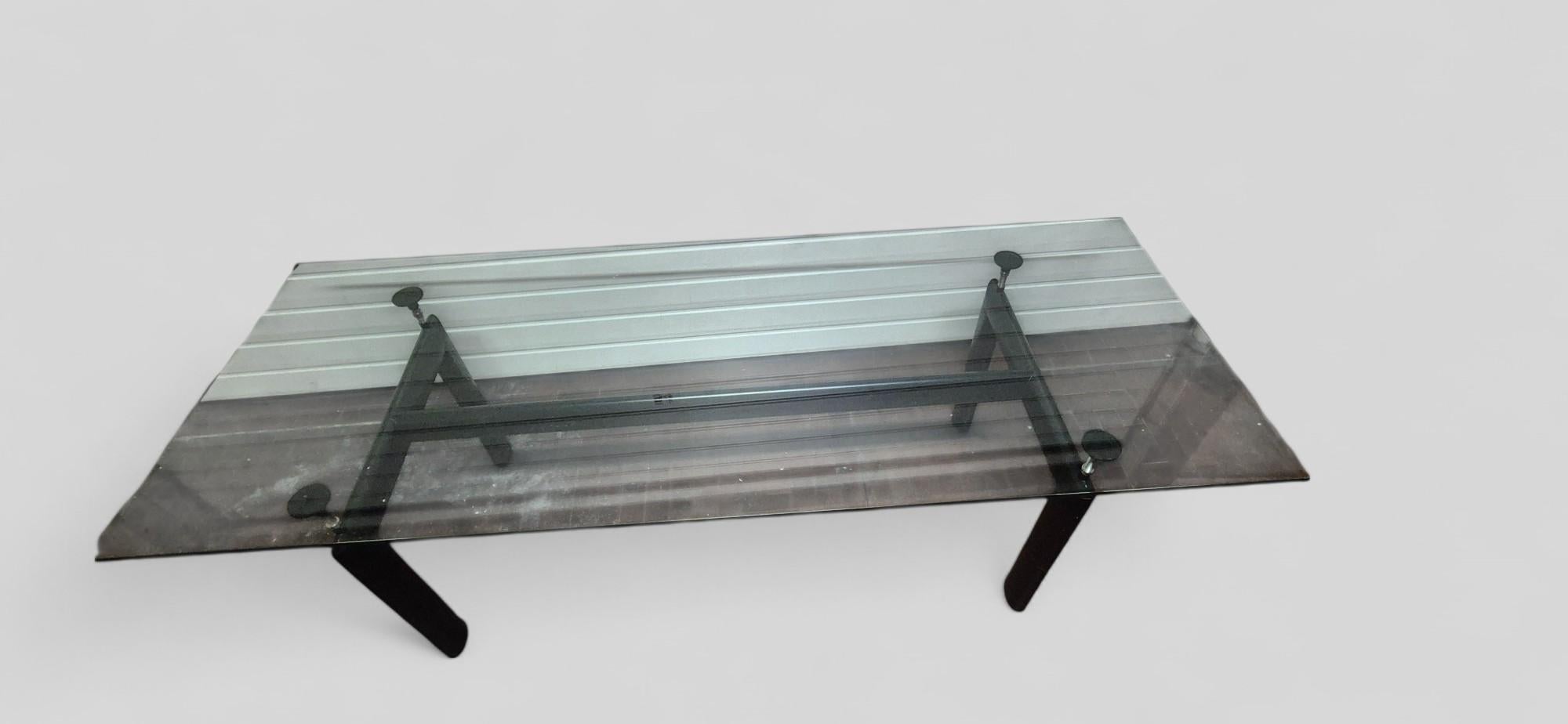 Mesa de comedor LC6 de Le Corbusier para Cassina, Siglo XX en venta 5