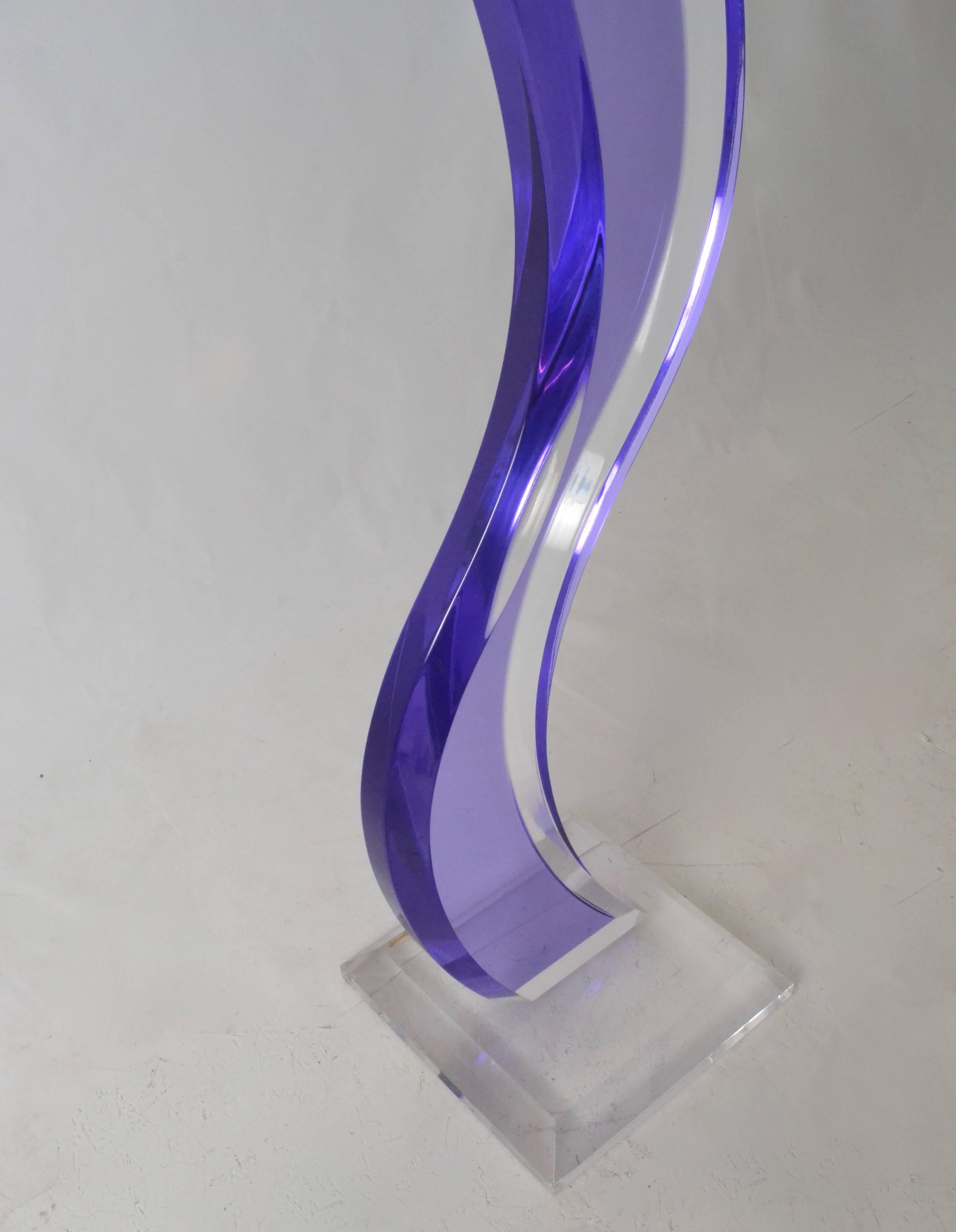 Shlomi Haziza Large Lucite Sculpture on Matching Pedestal In Good Condition In Norwalk, CT