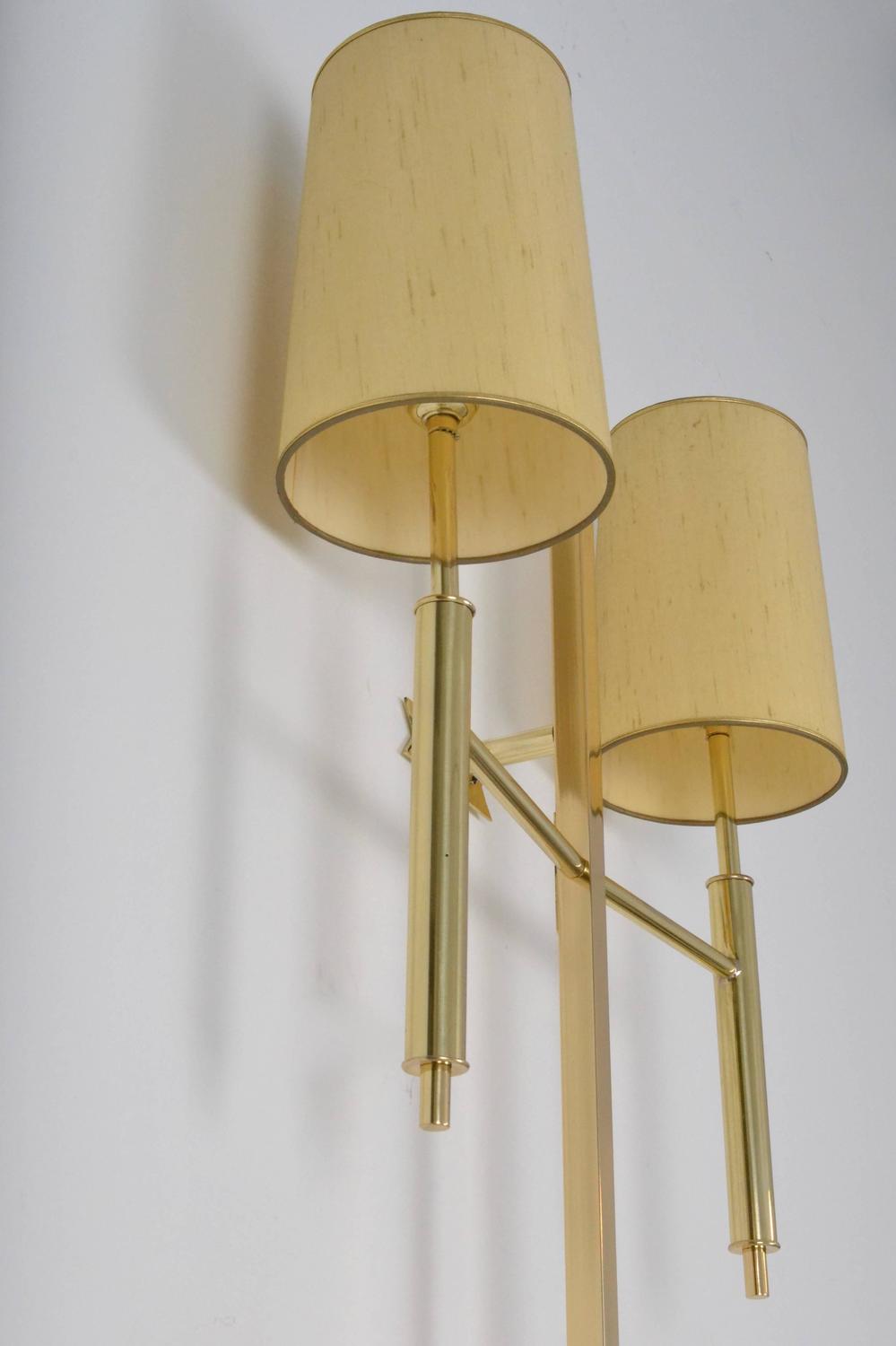Large Modernist Brass Wall Sconce, USA, circa 1970s For Sale at 1stdibs