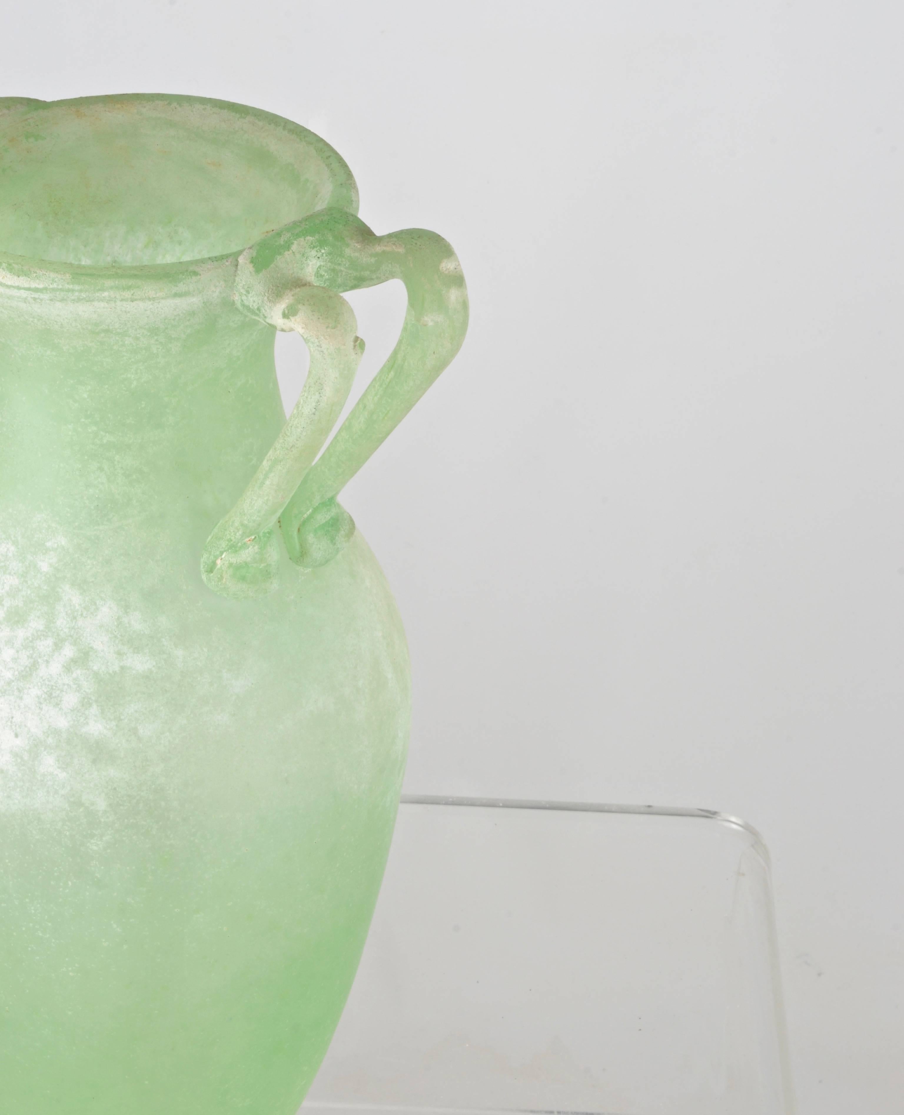 Large Murano Scavo Vase In Excellent Condition In Norwalk, CT