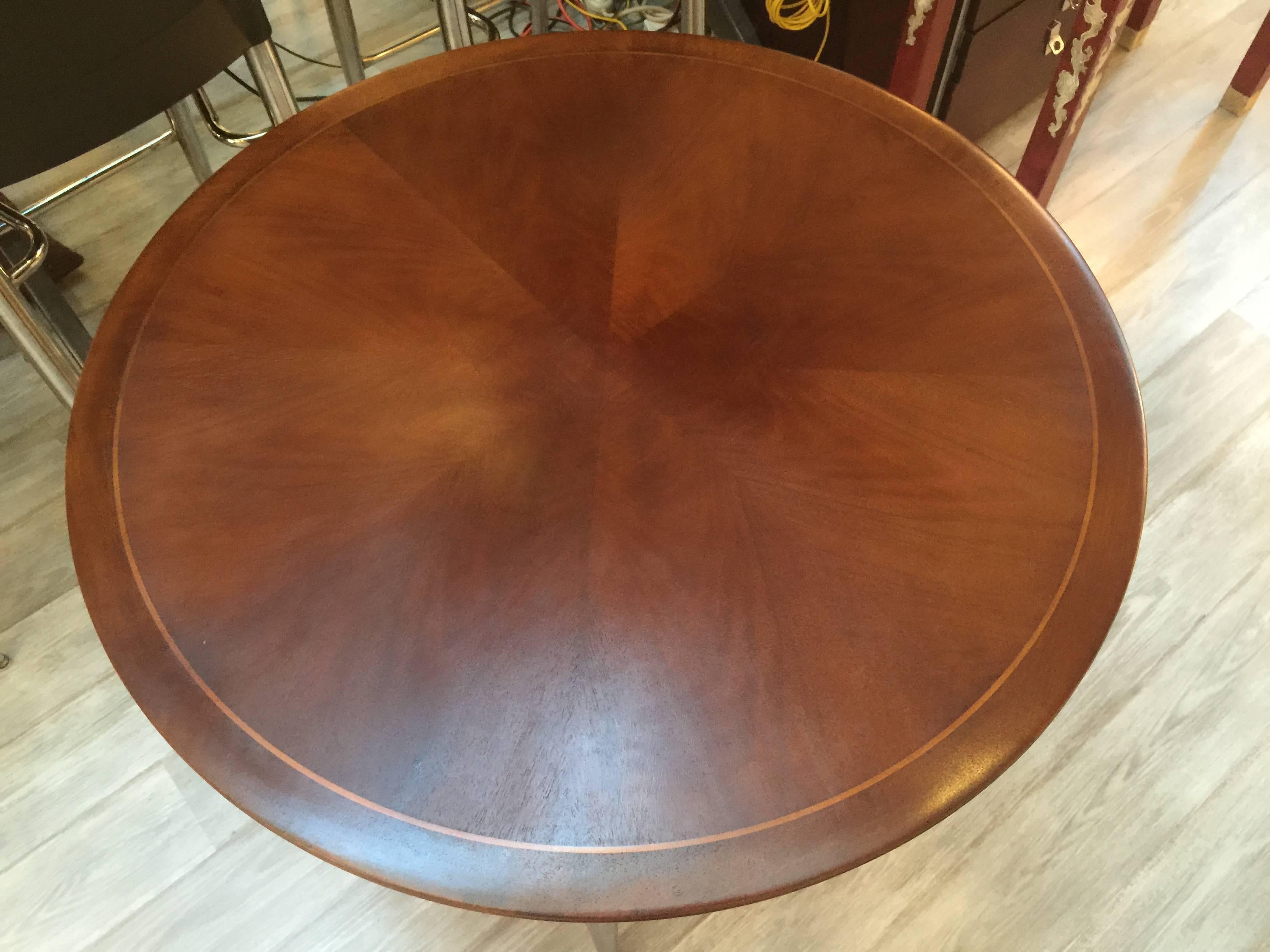 Mid-Century Modern 1950s Center Table by Singer & Sons For Sale
