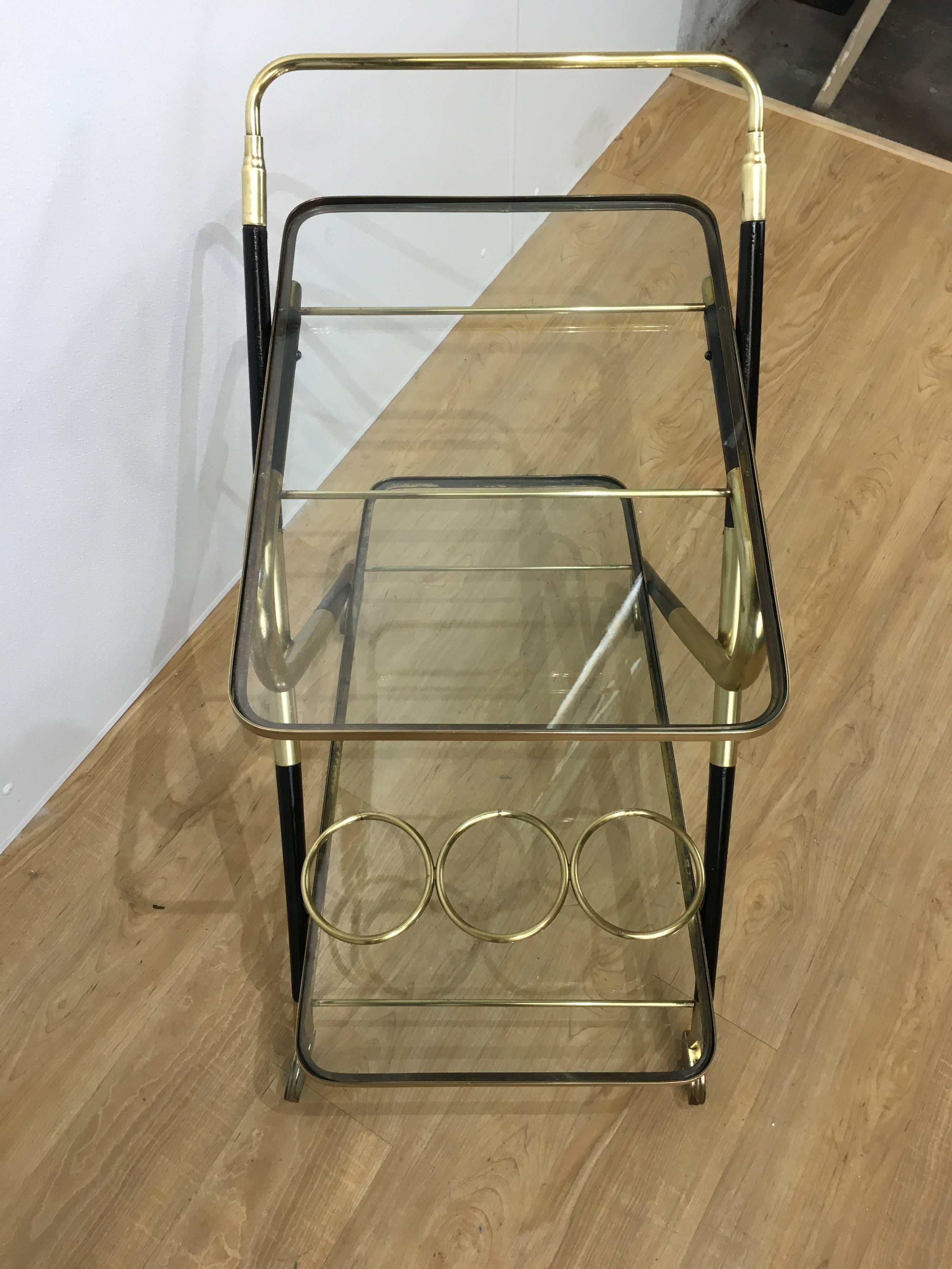 Italian Brass and Ebonized Wood Bar Cart In Good Condition For Sale In Oaks, PA