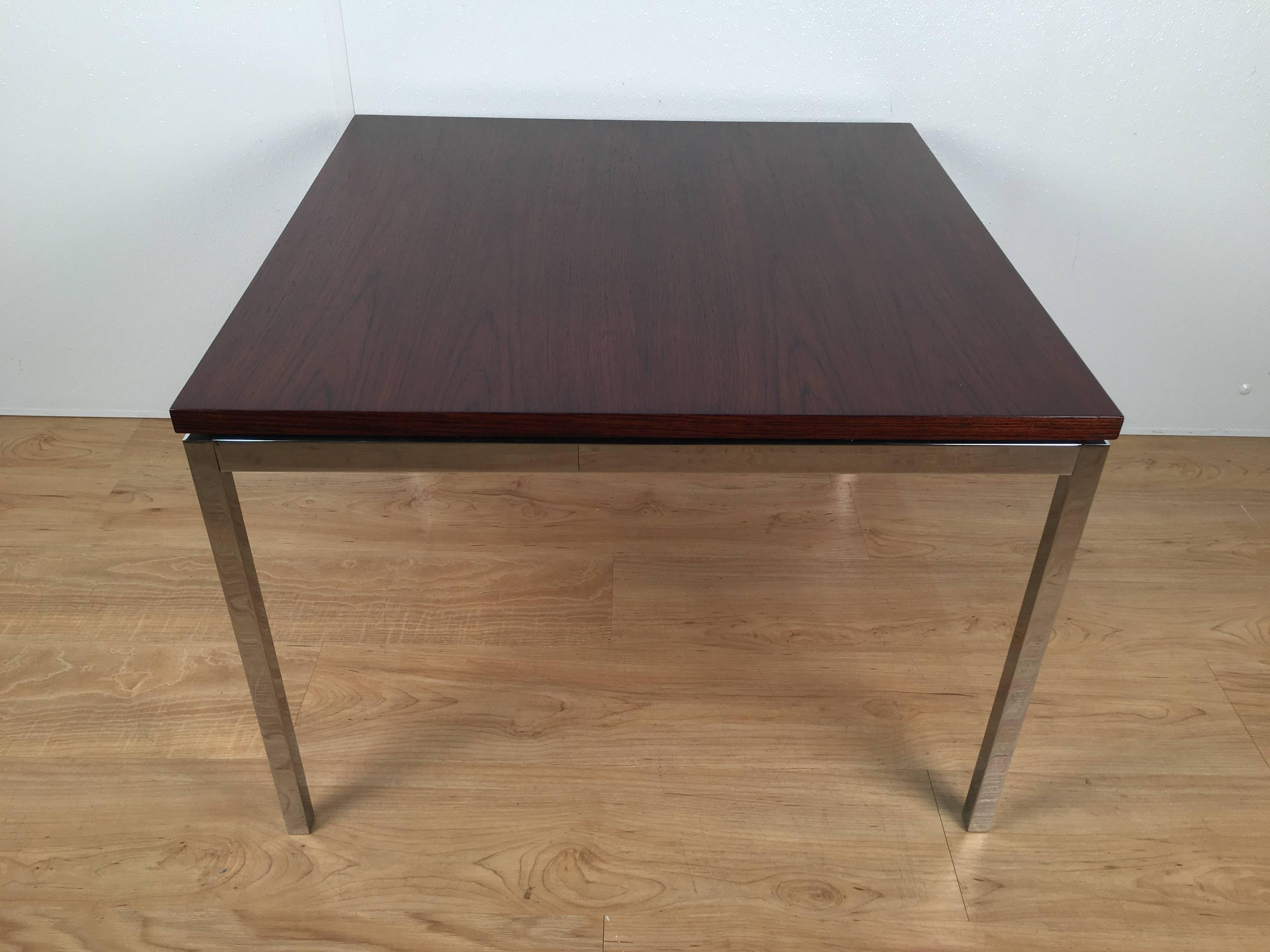 Mid-Century Modern Pair of Florence Knoll T-Angle Rosewood and Chrome Side Tables