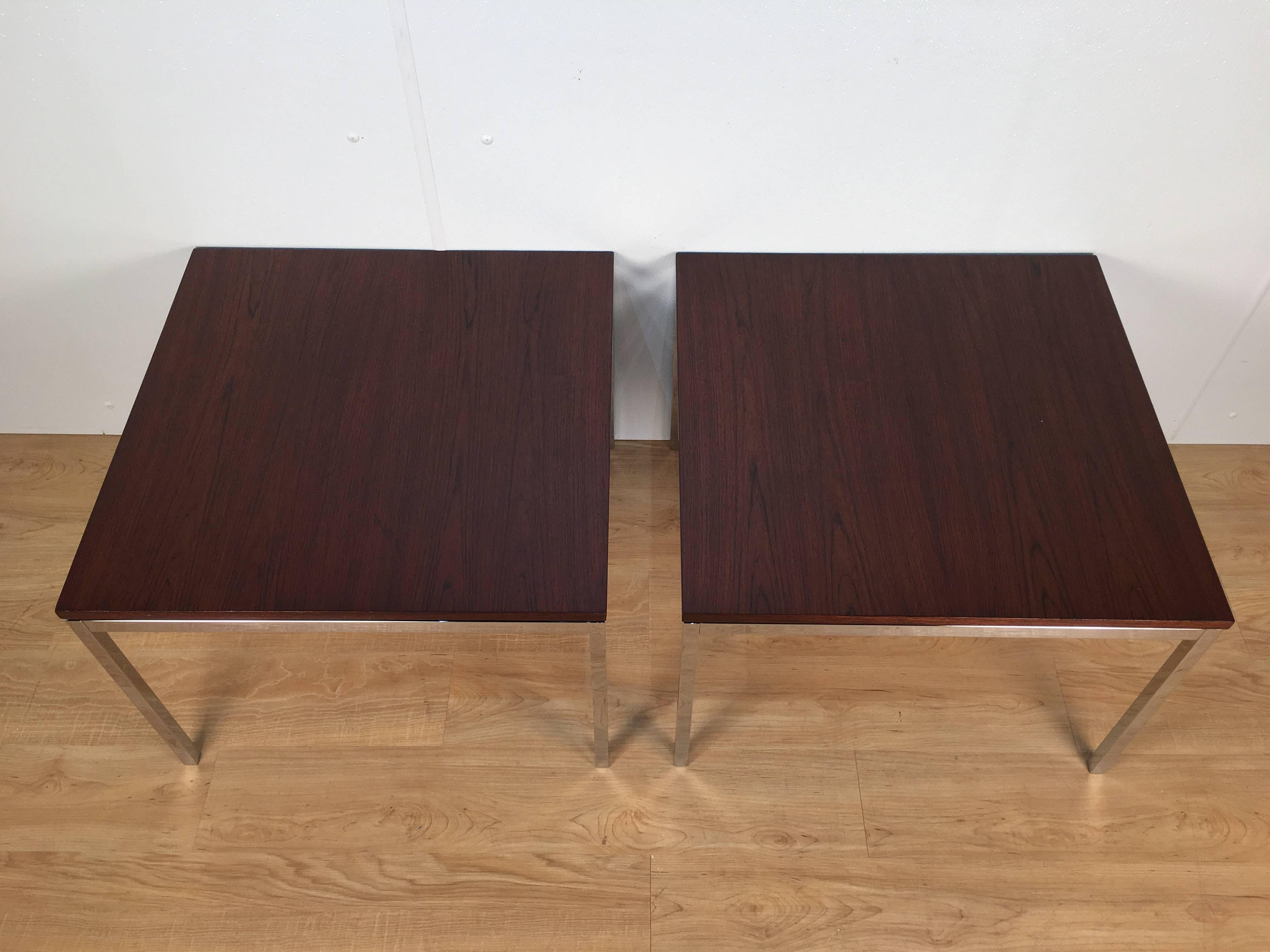 Pair of Florence Knoll T-Angle Rosewood and Chrome Side Tables In Excellent Condition In Atlanta, GA