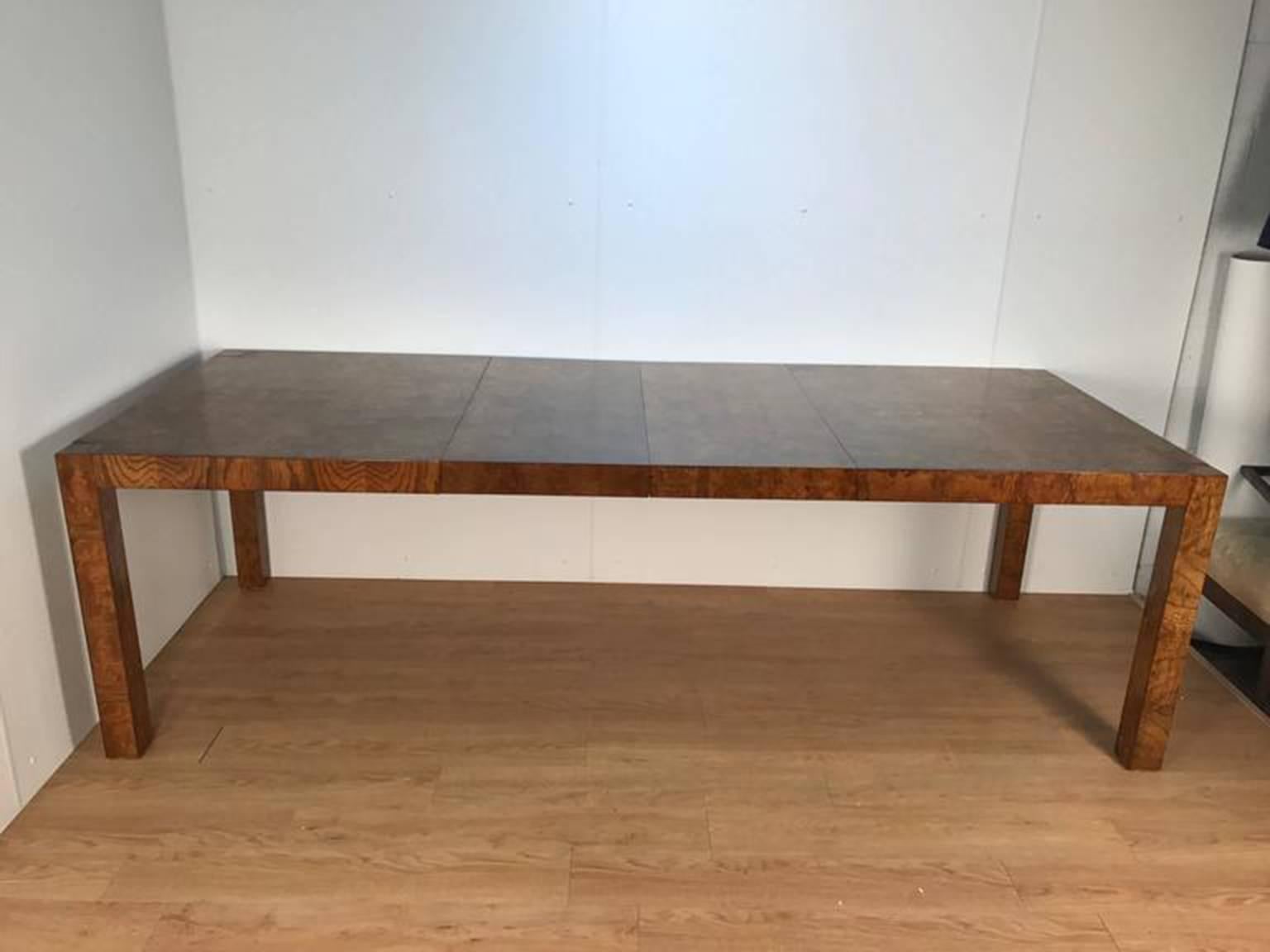 Stunning Burl Wood Parsons Dining Table by Milo Baughman In Excellent Condition For Sale In Atlanta, GA