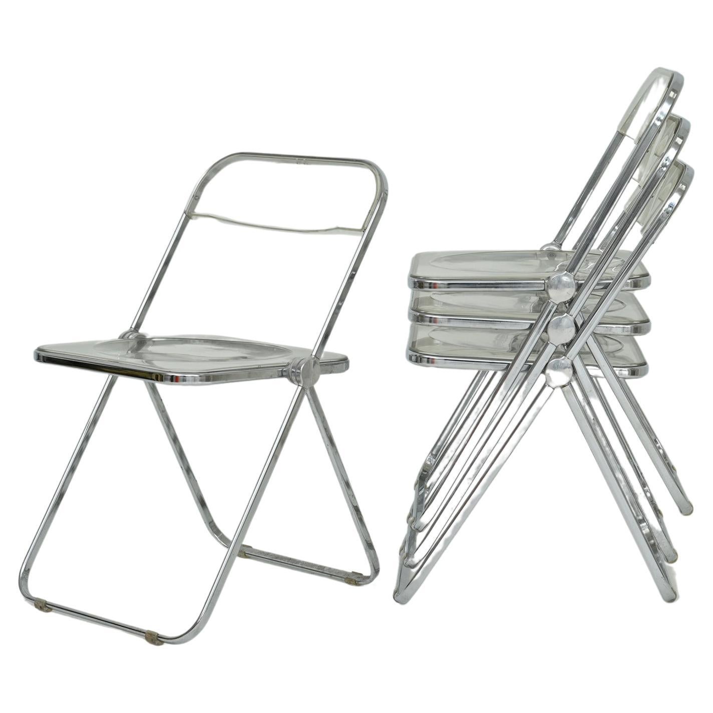 1960s Italian “Plia” Clear Lucite Folding Chair by Giancarlo Piretti for Anonima For Sale
