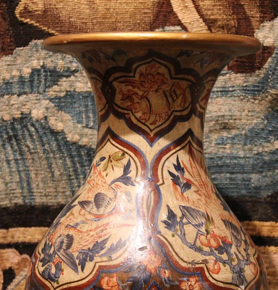 Pair of Mid-19th Century English Papier-Mâché́ Vases For Sale 1