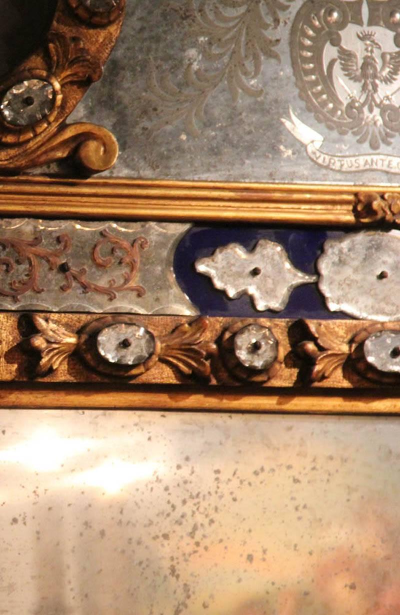 Glittering 18th Century Venetian Cobalt Blue Glass and Parcel-Gilt Mirror 1