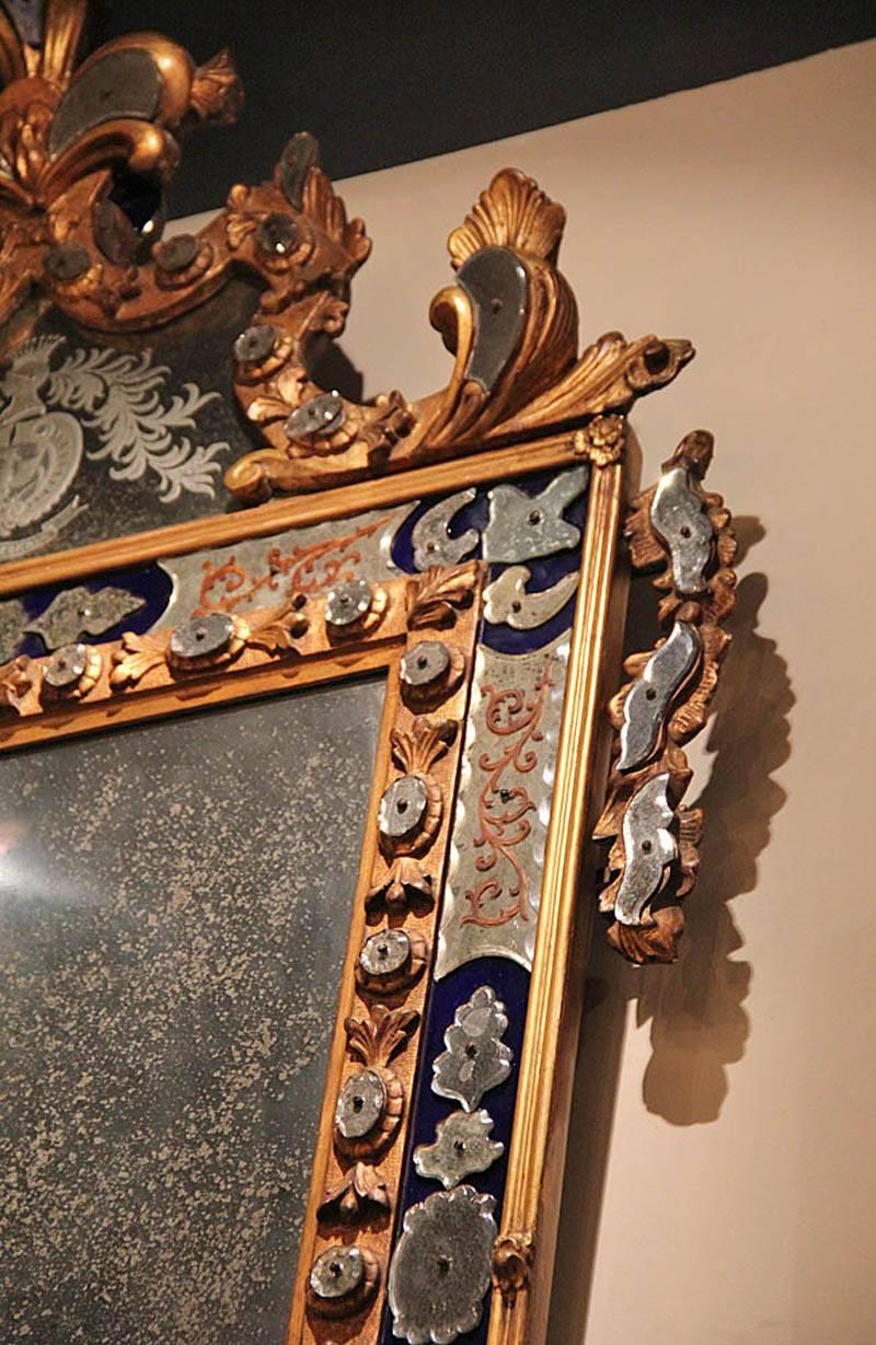 Glittering 18th Century Venetian Cobalt Blue Glass and Parcel-Gilt Mirror 3