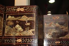 Late 18th Century Chinese Export Sang de Boef Lacquer Screen