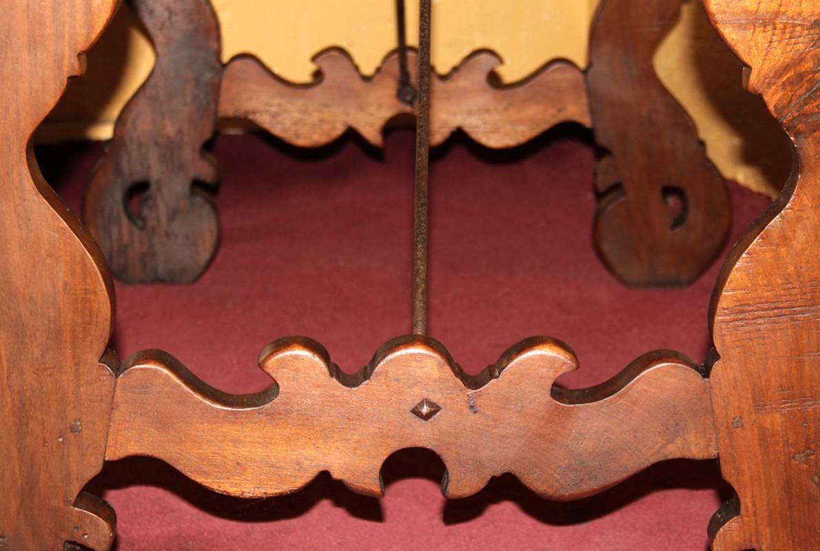 18th Century Tuscan Walnut Desk In Excellent Condition For Sale In San Francisco, CA