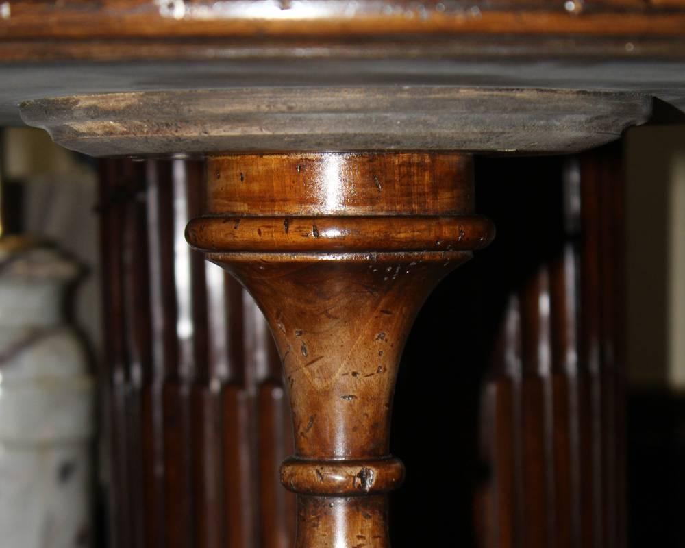 Unusual Pair of 18th Century Italian Walnut Candle Stands or Side Tables In Excellent Condition For Sale In San Francisco, CA